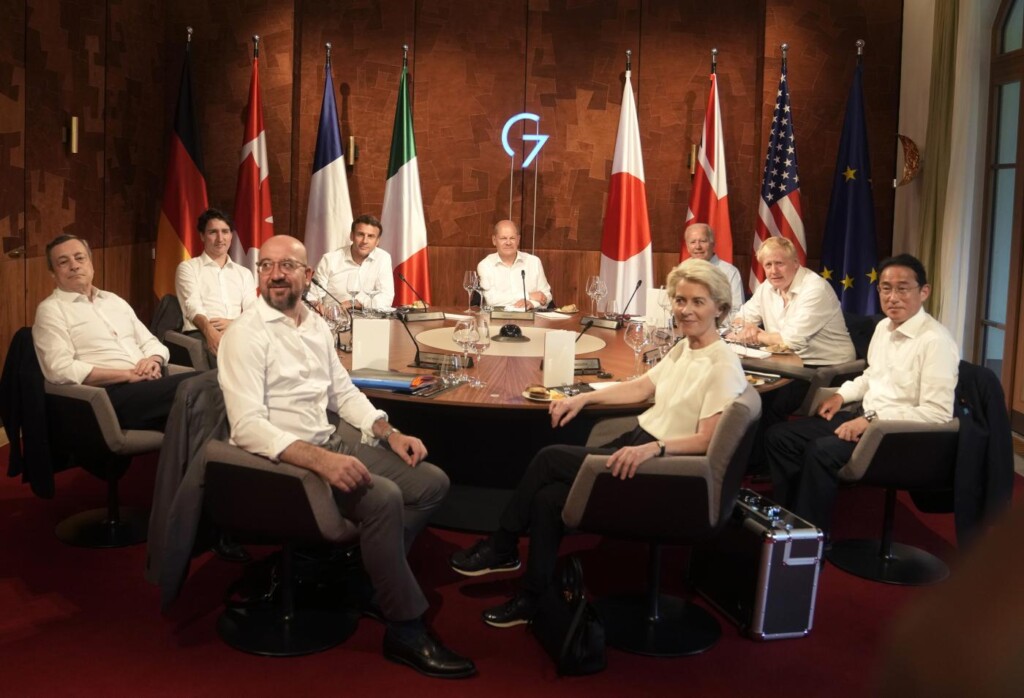 G7