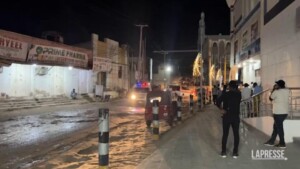 Somalia attacco in hotel a Mogadiscio almeno 10 morti mp4 image
