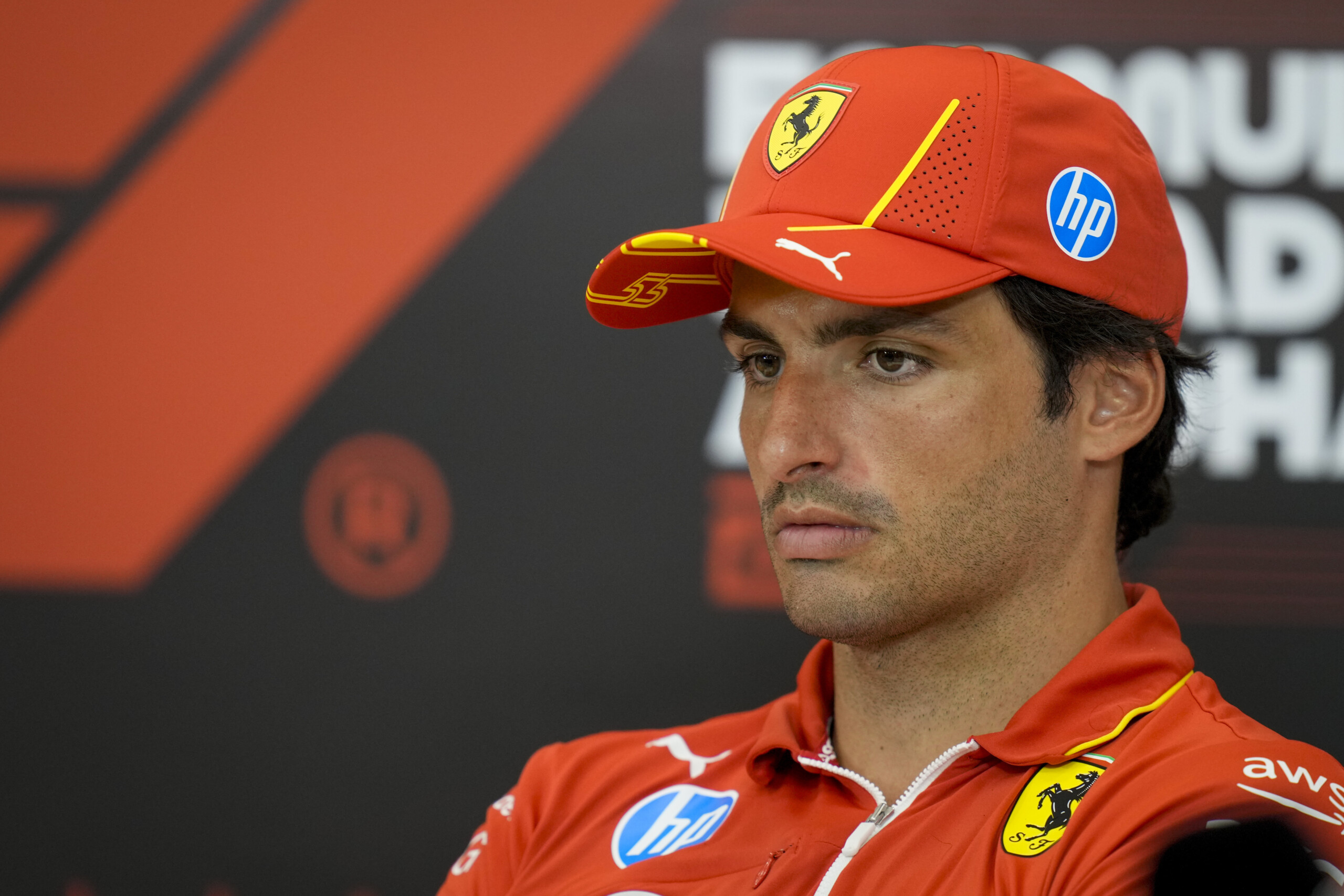 f1 les fans de ferrari a sainz ce nest pas un adieu mais un au revoir scaled