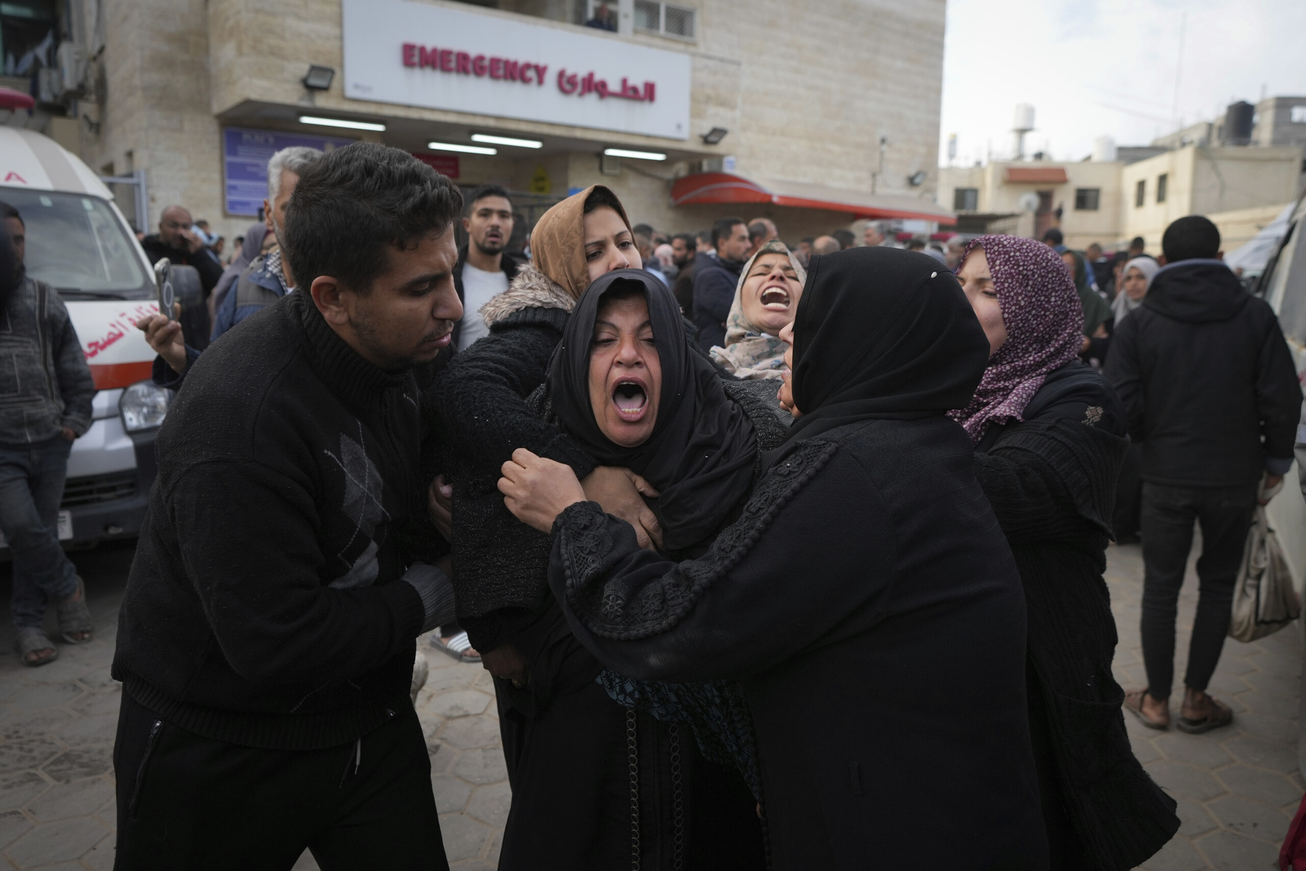 moyen orient idf les corps des otages pere et fils retrouves a gaza scaled