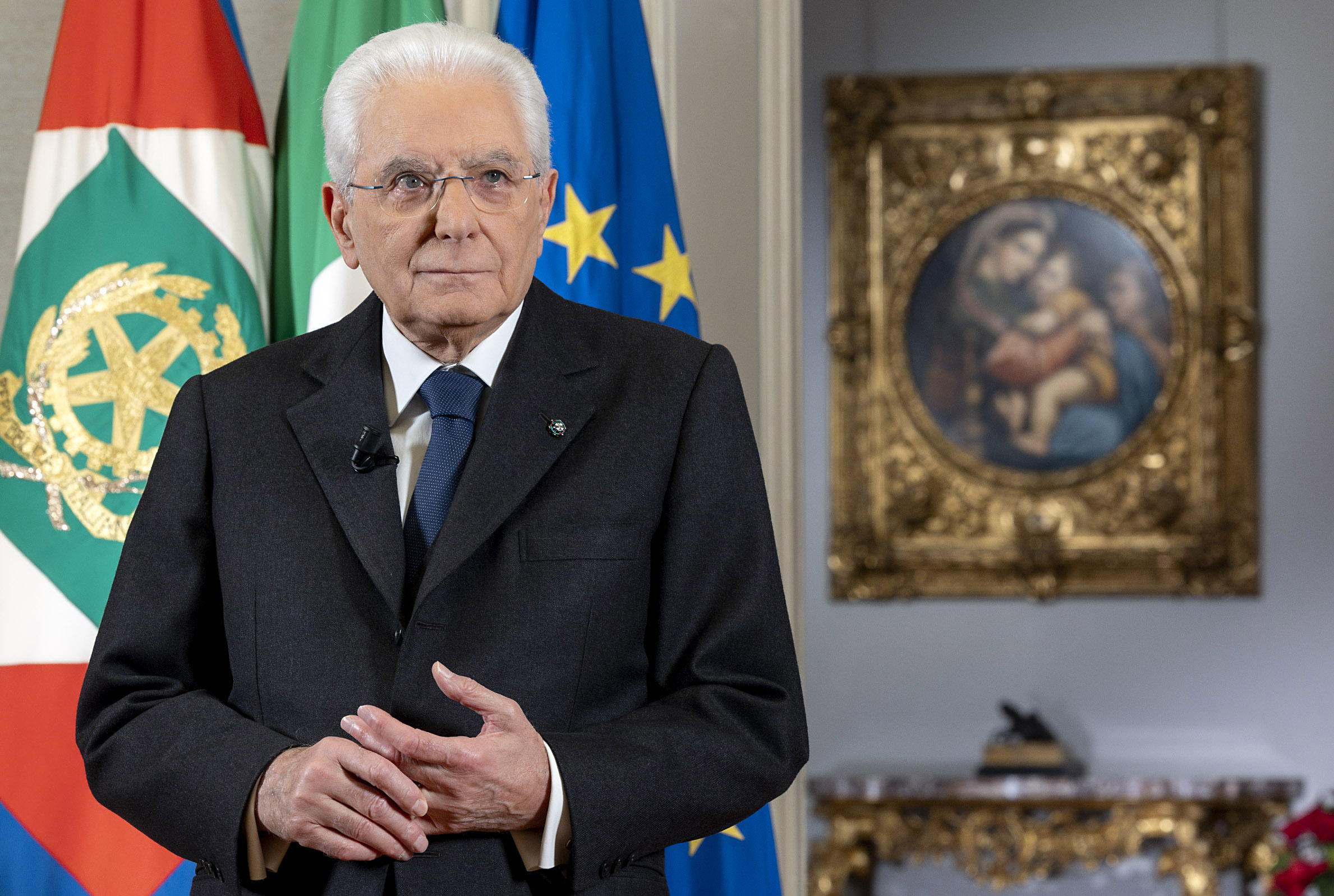 ukraine mattarella a zelensky soutien total constant et indefectible a kiev