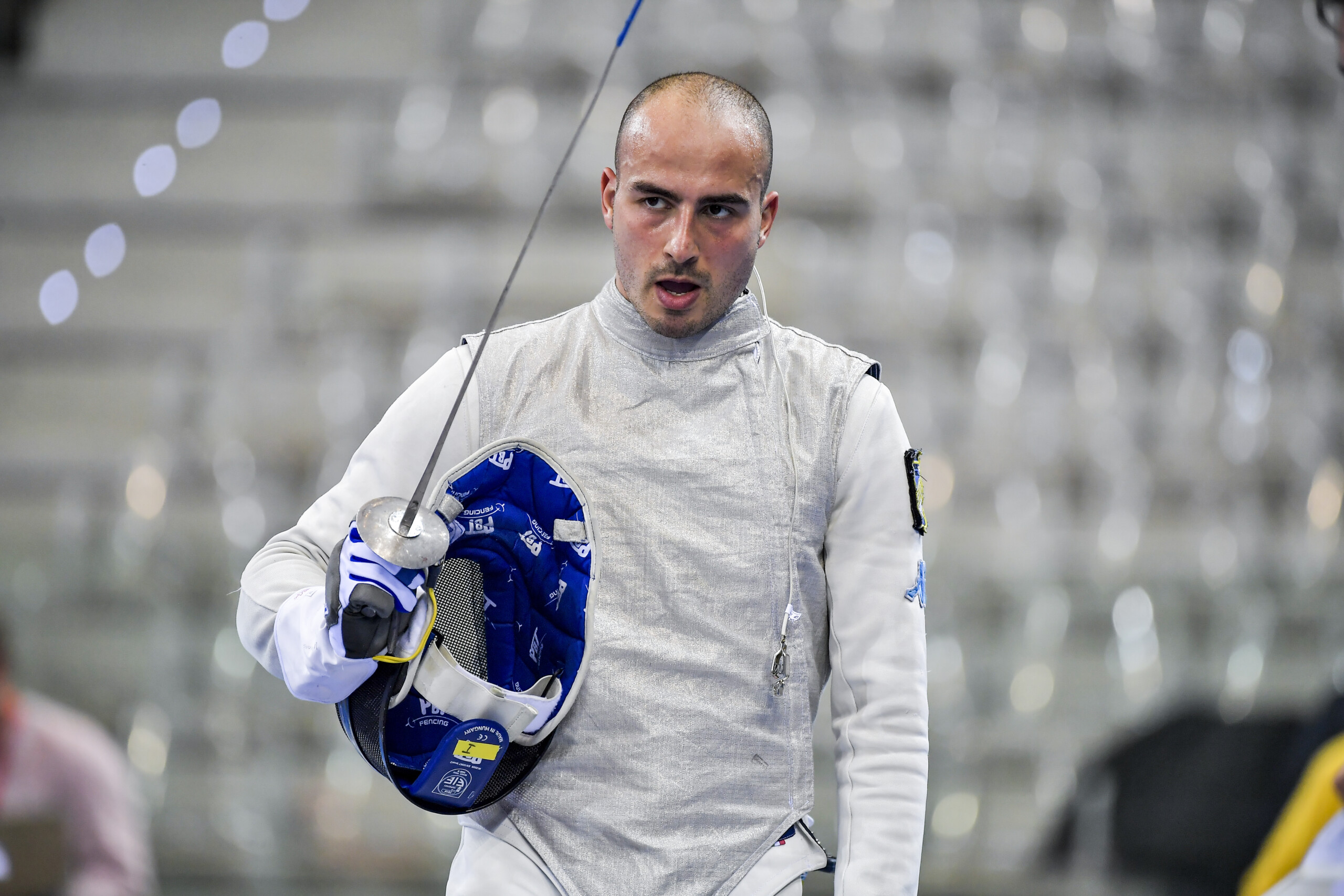 escrime coupe du monde lequipe italienne de fleuret remporte la victoire a paris scaled