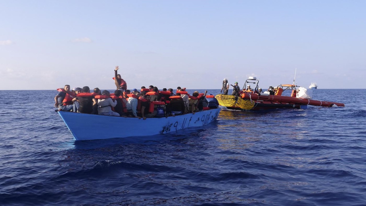 migrants frontex annonce une baisse des arrivees dans lue en 2024 au plus bas depuis 2021