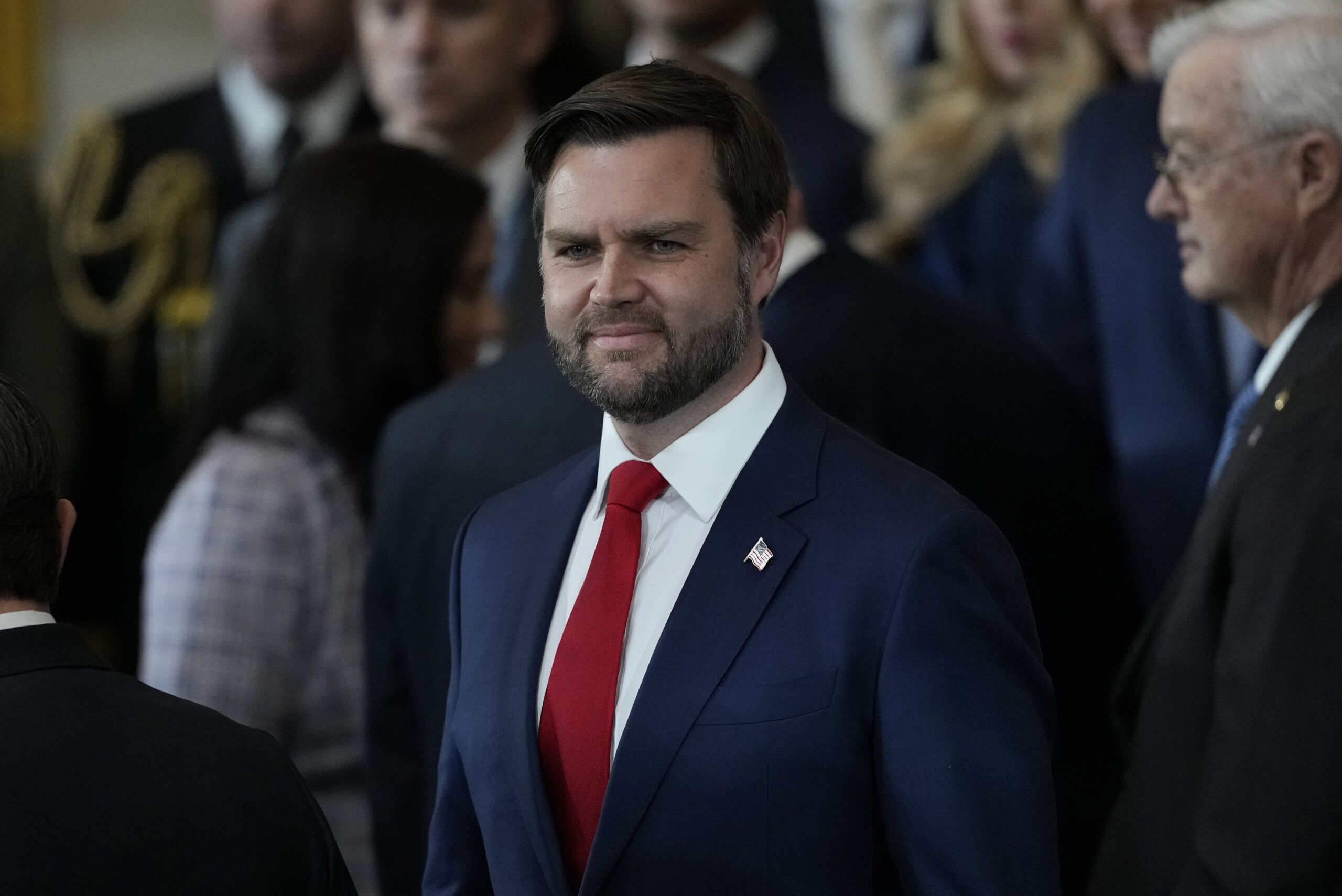 usa jd vance prete serment il est le nouveau vice president scaled