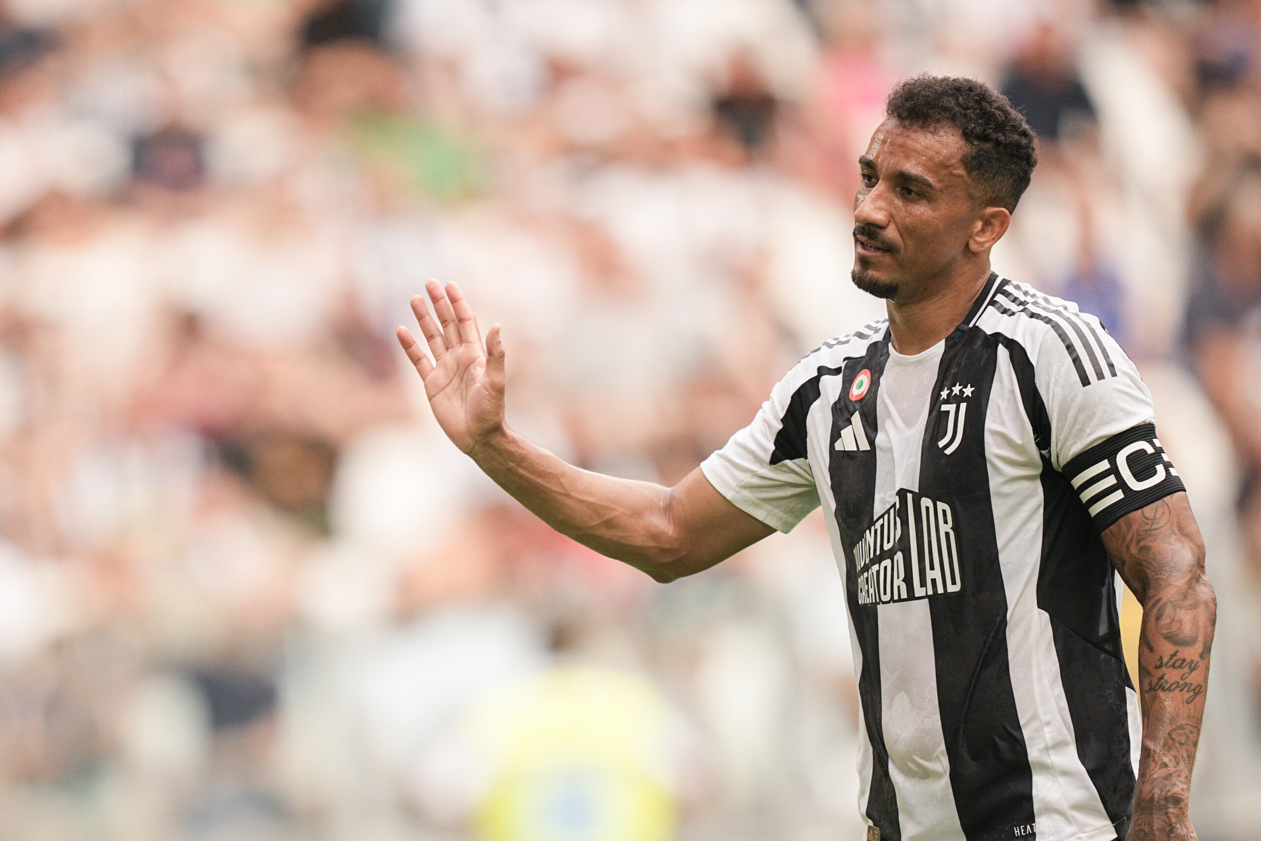 danilo quitte turin la juve etait une famille elle ne lest plus scaled