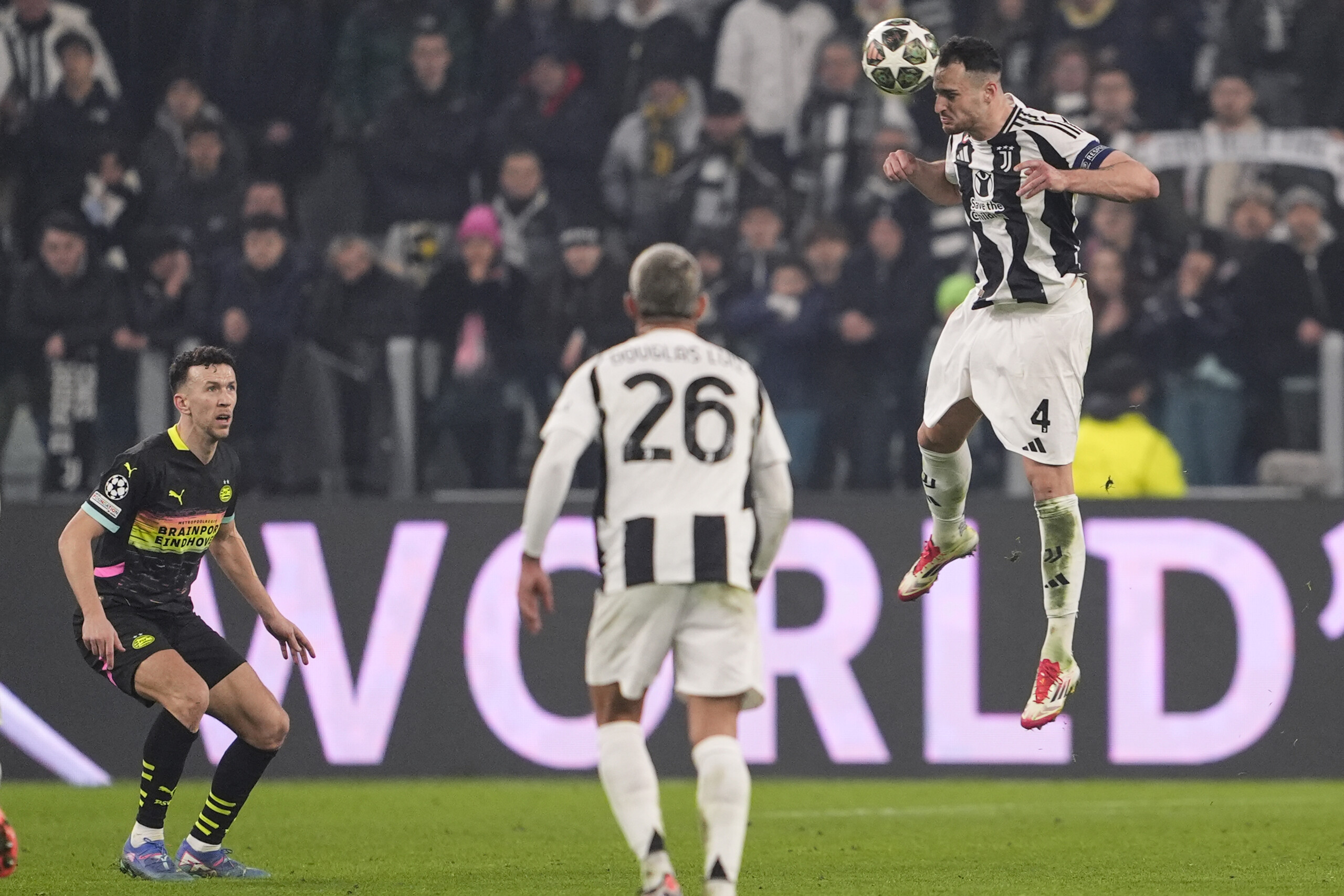 ligue des champions juventus psv 2 1 scaled