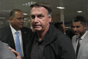 bresil tentative de coup detat en 2022 le procureur general inculpe bolsonaro