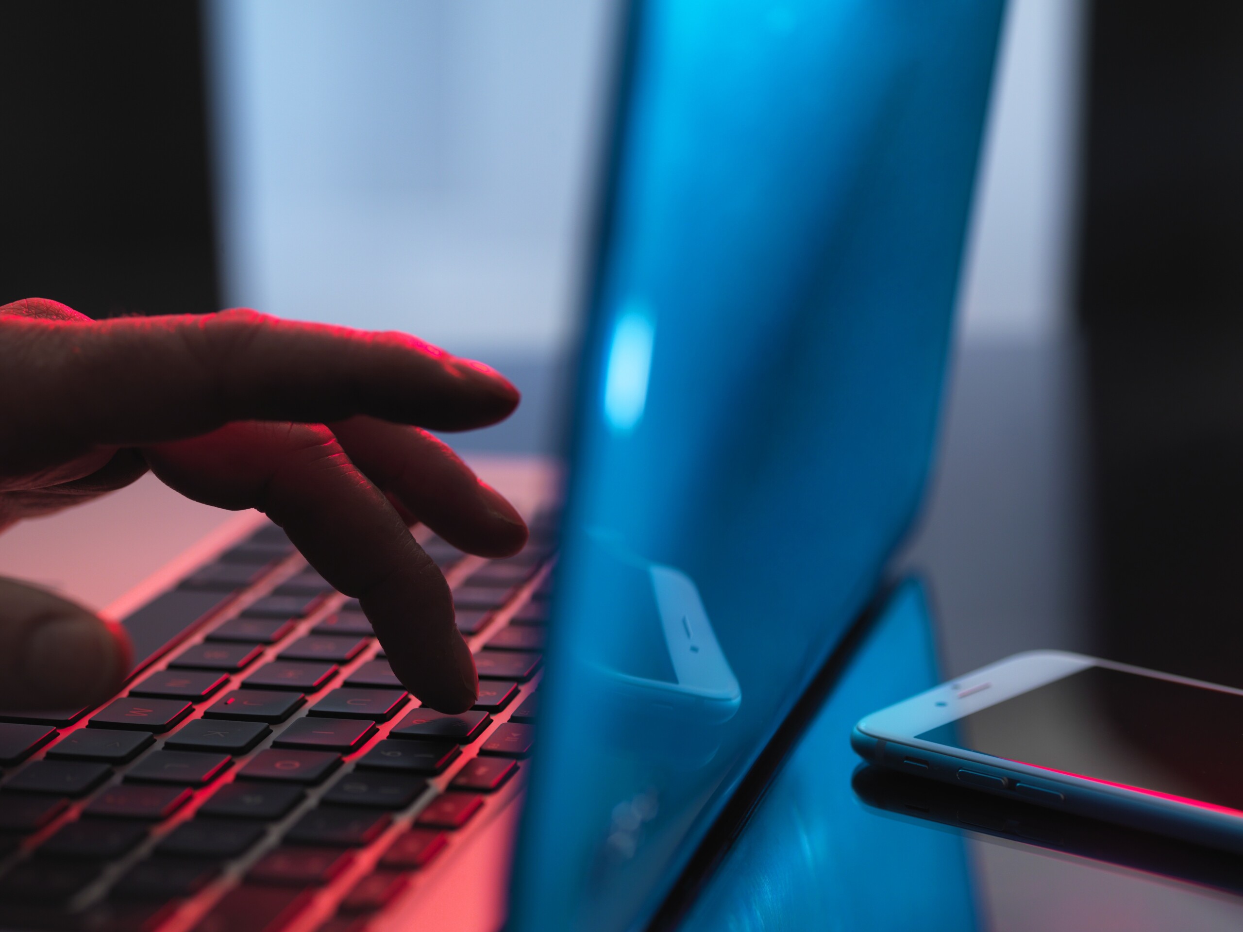 cybersecurite dixieme jour dattaques hacker sites des regions cibles scaled