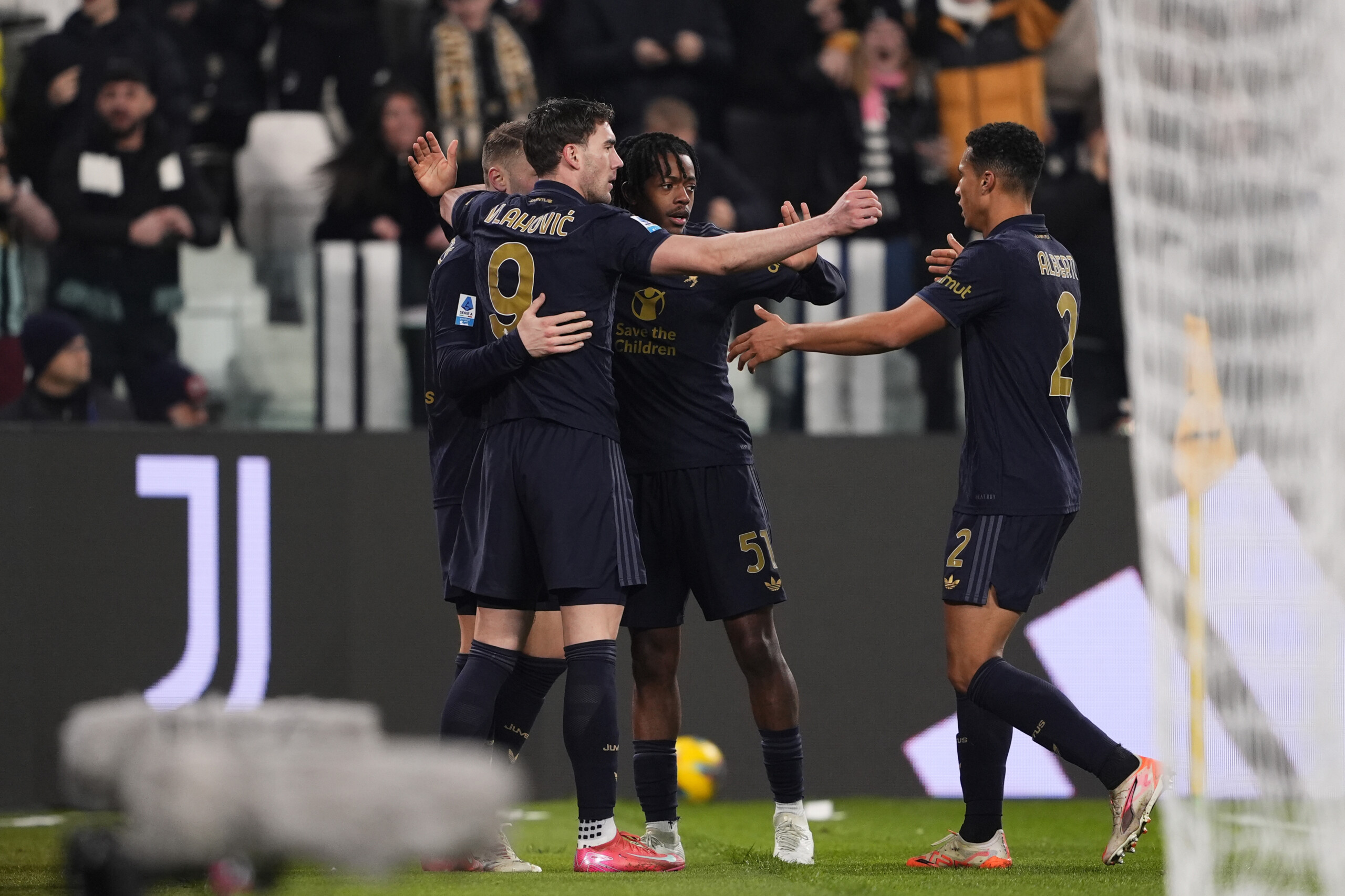 serie a la juve bat verone 2 0 scaled