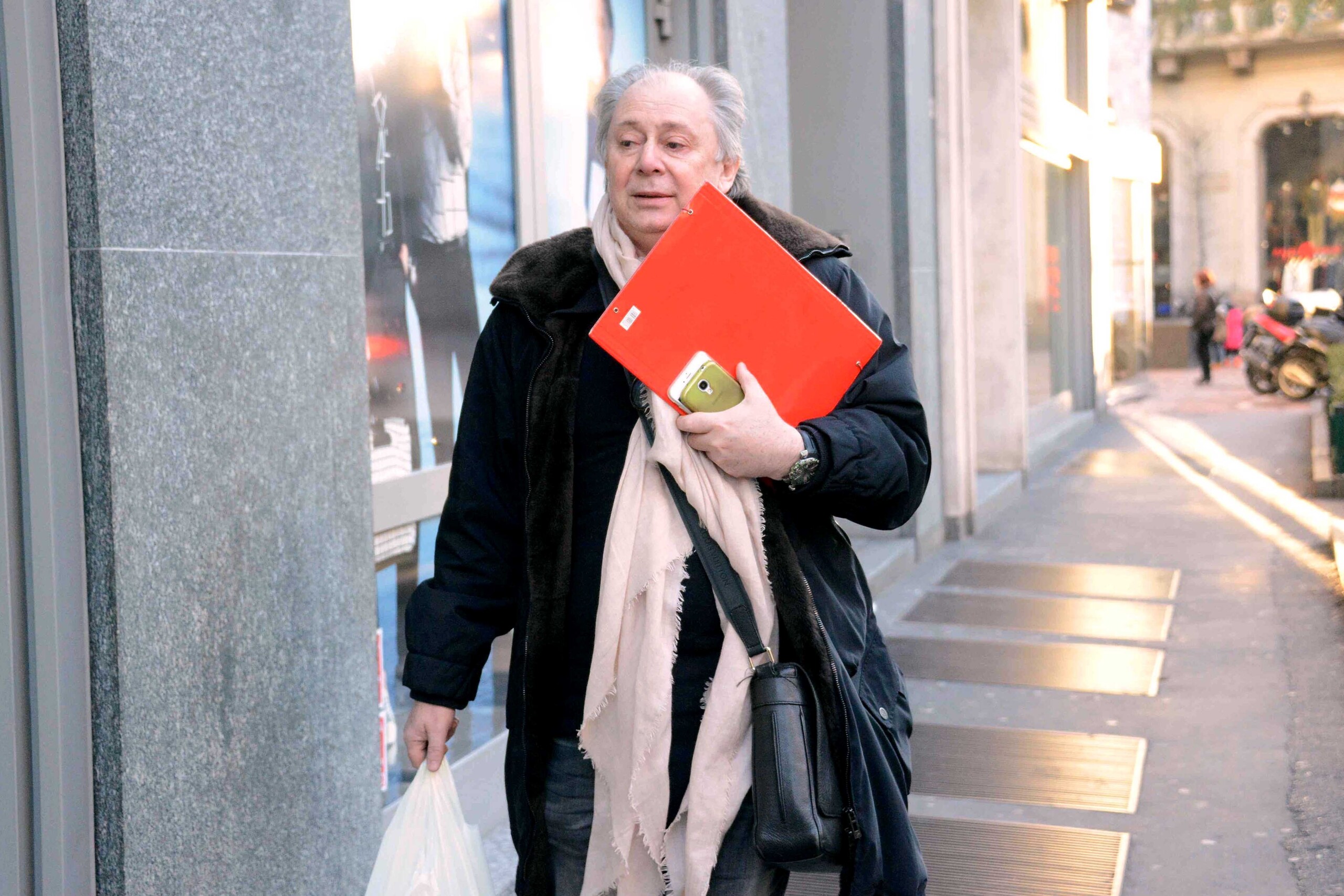 lele mora membre de la mafia fait lobjet dune enquete a florence pour avoir calomnie silvio berlusconi scaled