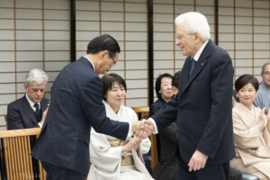 italie japon mattarella a hiroshima visite au memorial de la paix et au musee de la paix