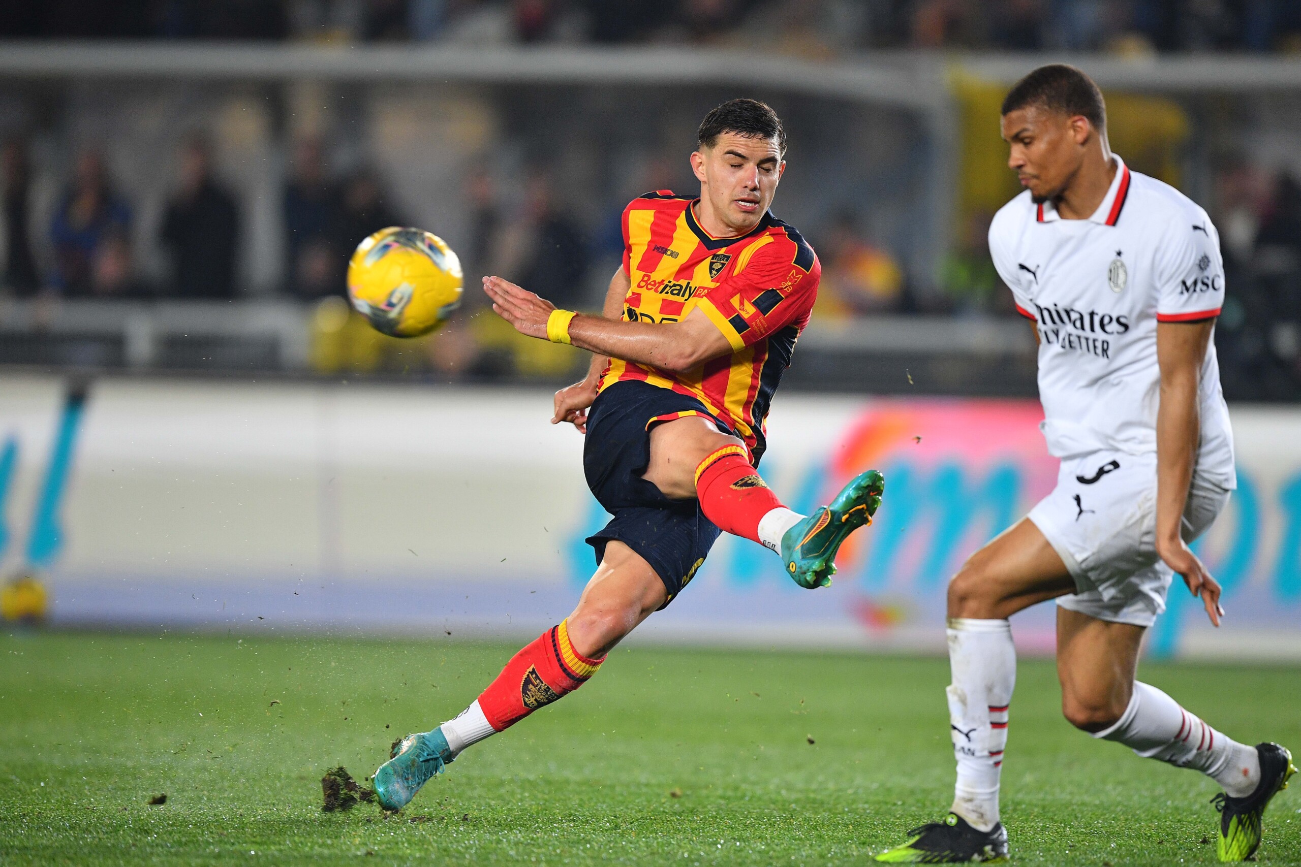 serie a lecce milan 2 3 krstovic et pulisic doublent la mise scaled