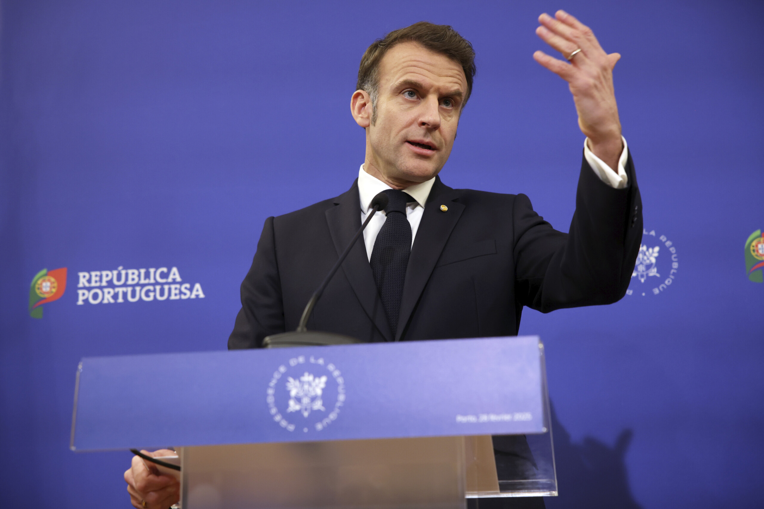 ukraine macron maintenant la russie doit prouver quelle veut vraiment la paix scaled