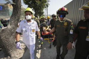 thailande le premier ministre decrete letat durgence a bangkok apres le seisme