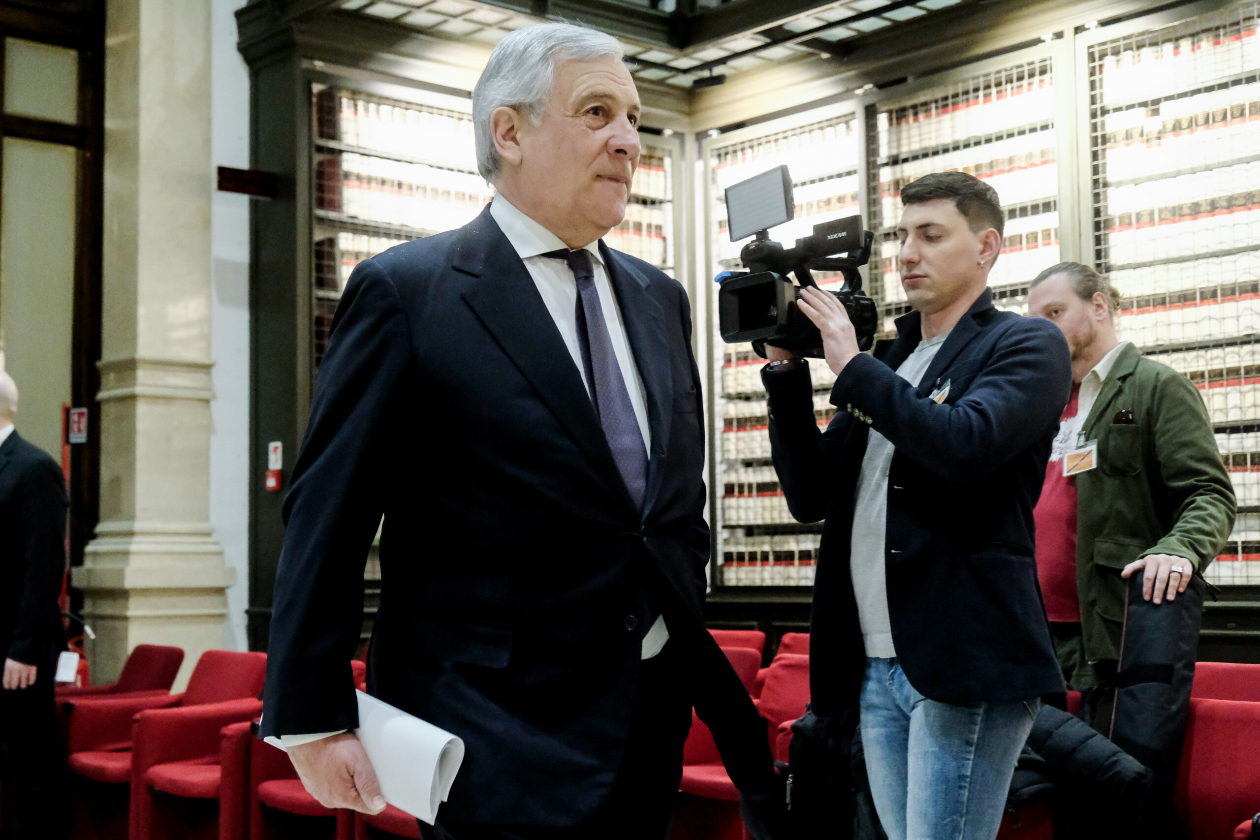 droits de douane antonio tajani eviter de reagir par des represailles en chaine negocier pour les reduire de moitie scaled