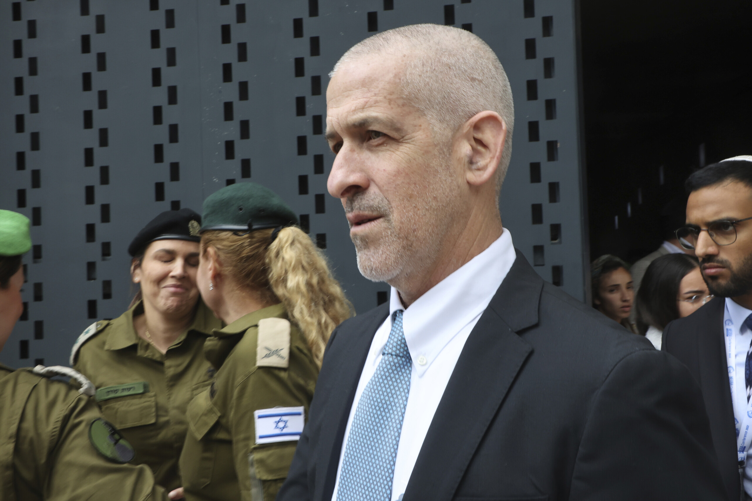 israel la haute cour bloque la revocation du chef du shin bet scaled
