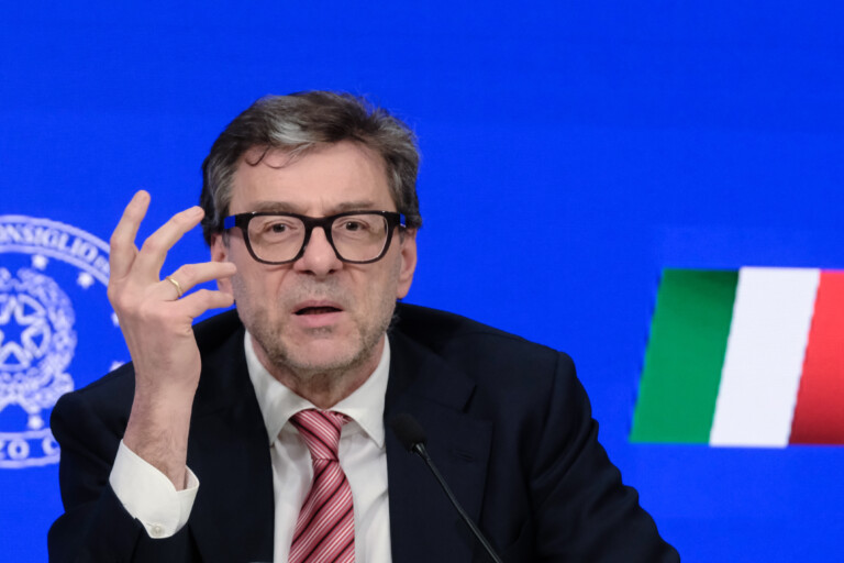 ue giorgetti lobjectif est datteindre la cible de 2 sans arreter le pacte