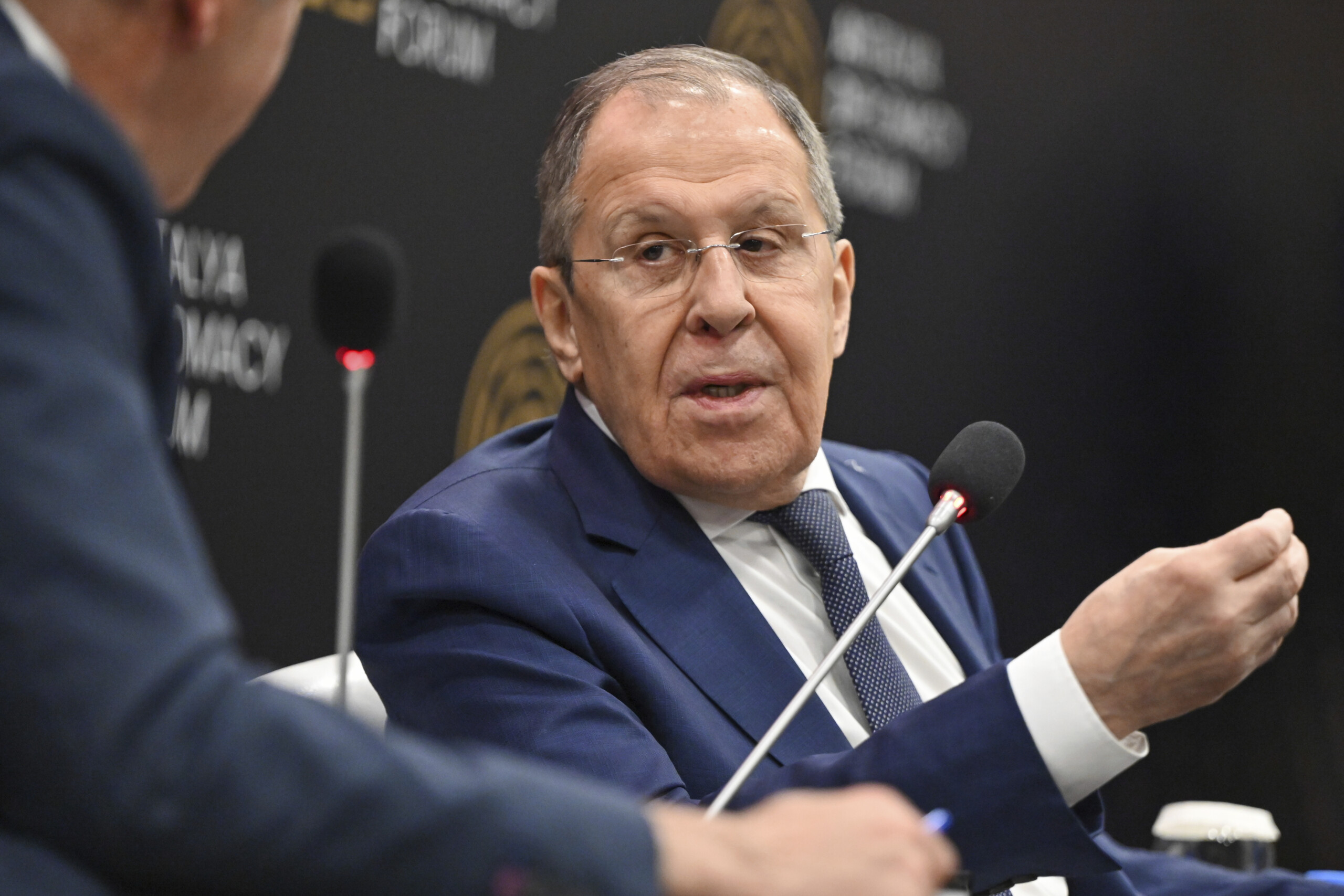 russie etats unis lavrov il nest pas facile de sentendre sur les elements dun accord scaled