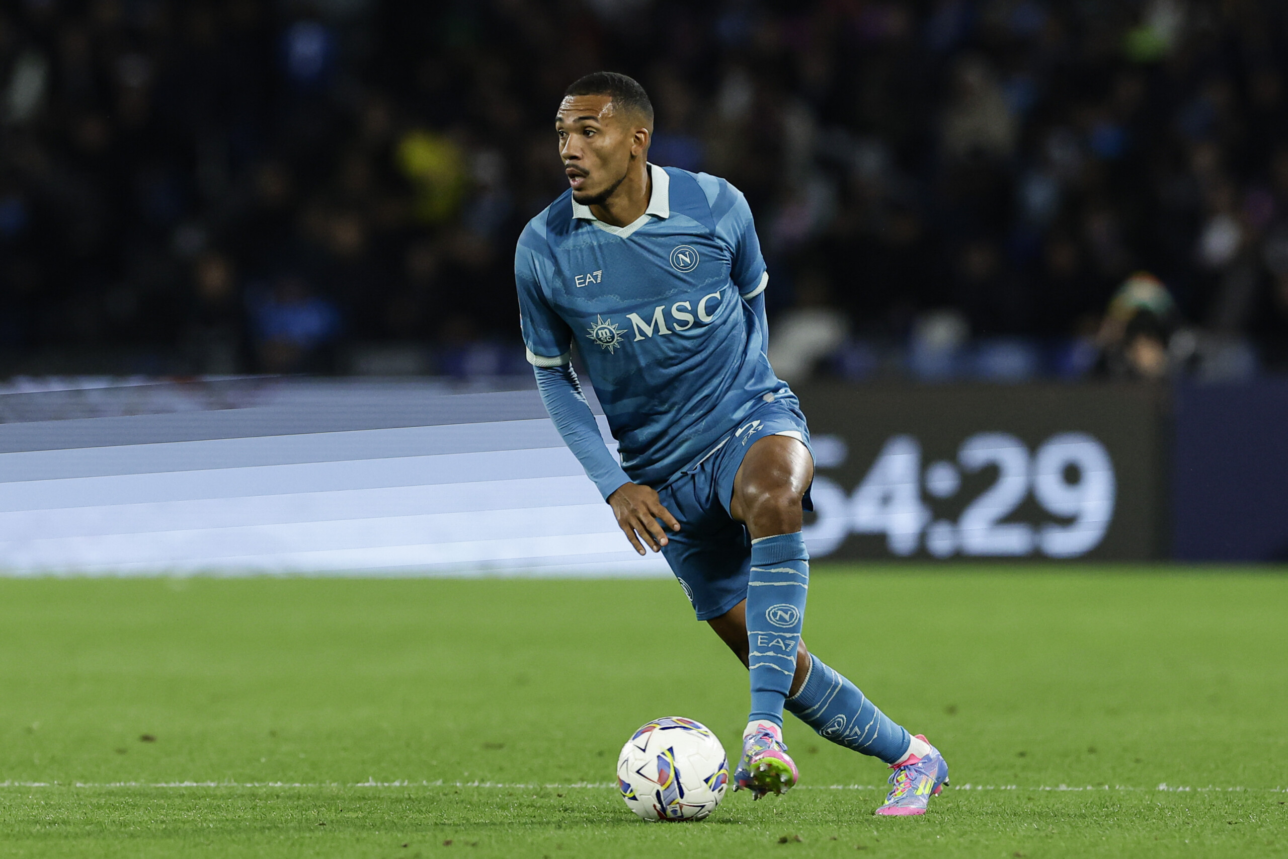 football naples lesion du muscle semi membraneux de la cuisse pour juan jesus scaled