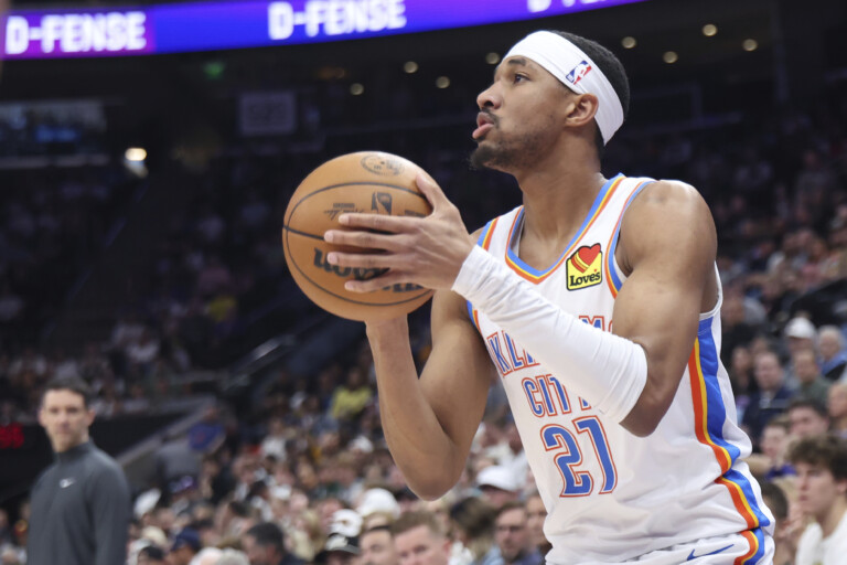 basket playoffs nba oklahoma bat memphis 131 80 dans le match 1