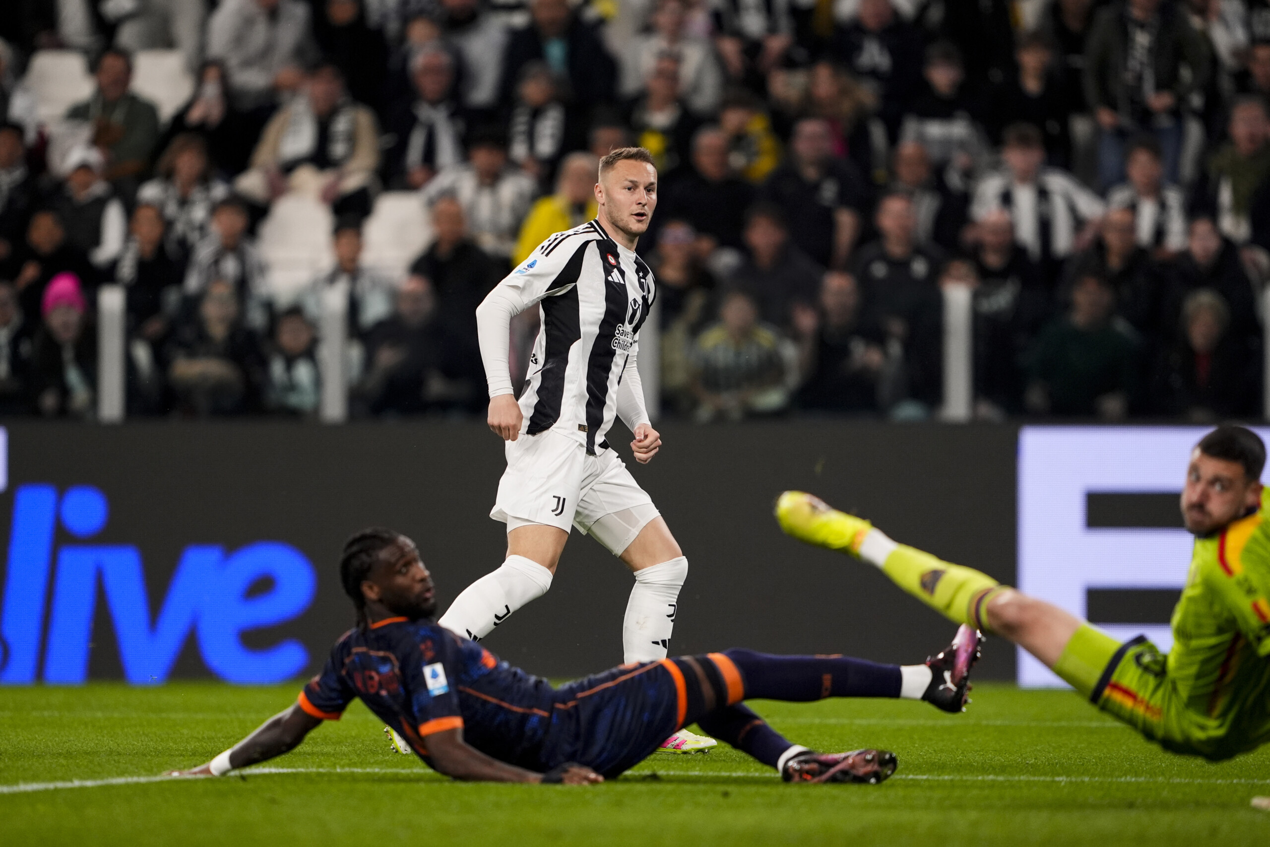 football juventus 21 joueurs convoques pour le match contre parme koopmeiners forfait scaled