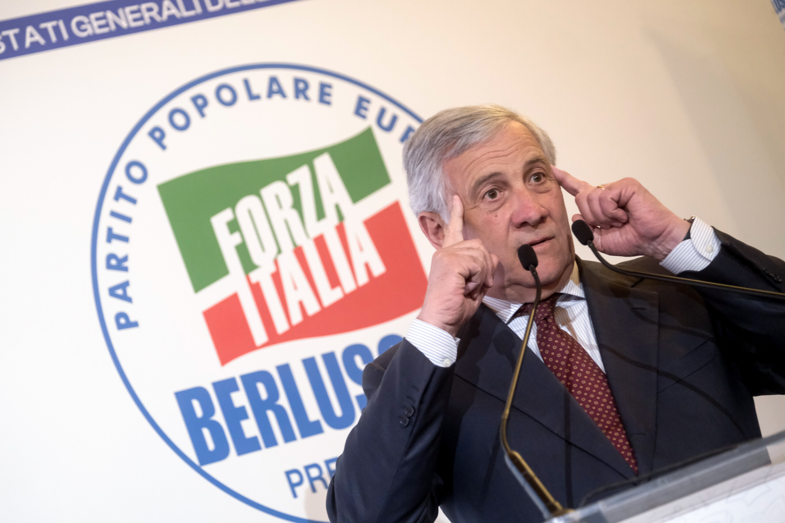 etats unis tajani les 100 premiers jours de trump ont secoue leurope scaled