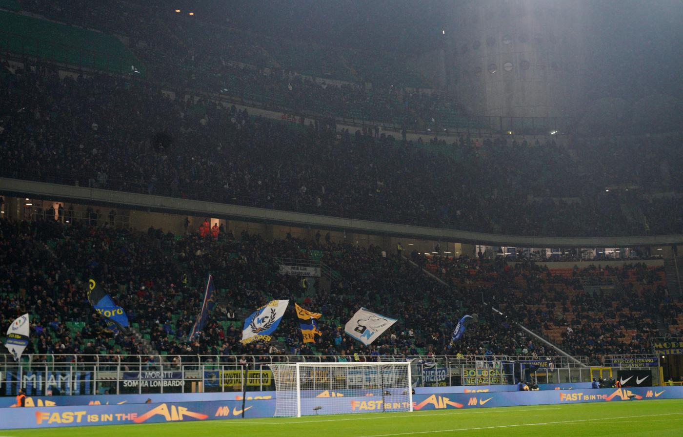 football inter barcelone le prefet de milan interdit la vente dalcool