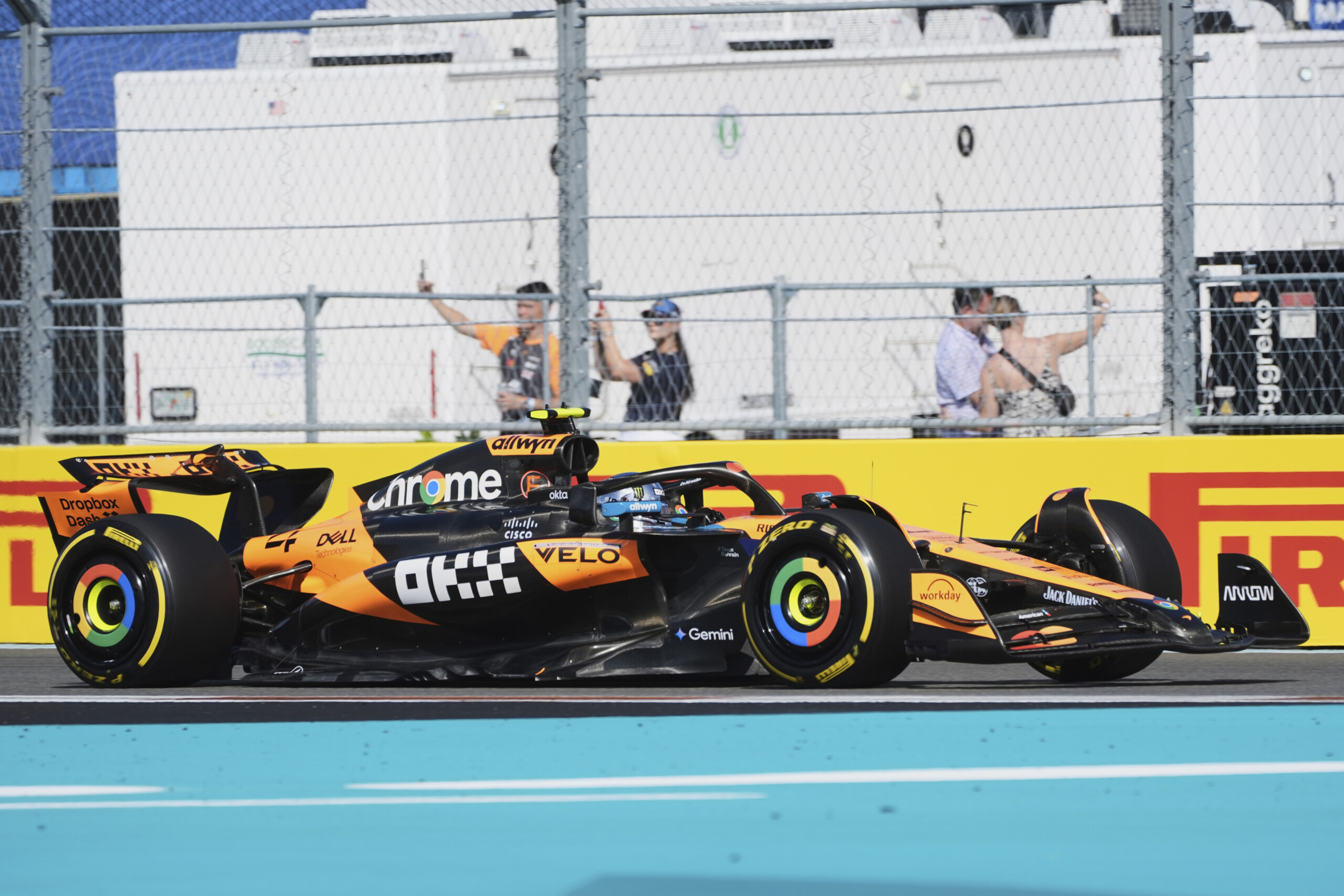 f1 grand prix de miami norris remporte le sprint devant piastri hamilton troisieme scaled