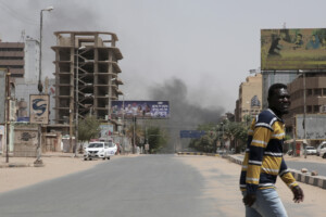 soudan les paramilitaires revendiquent le controle dune ville strategique a louest