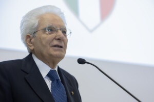 coni mattarella le sport transmet un message de valeurs a notre jeunesse