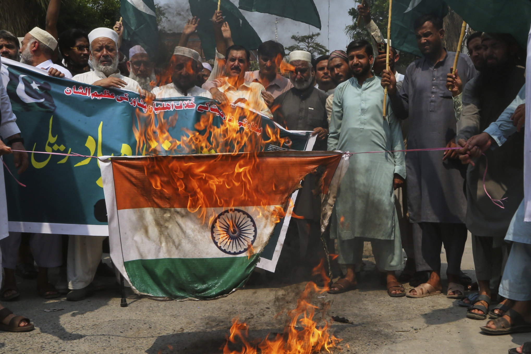 pakistan islamabad si les tensions augmentent nous nexcluons pas le risque de guerre nucleaire