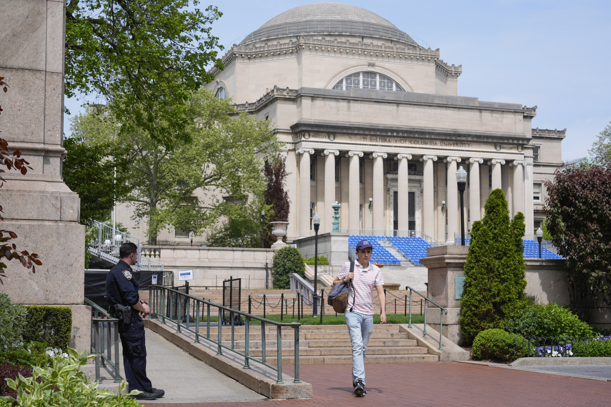 etats unis des manifestants pro palestiniens occupent luniversite columbia affrontements avec la securite scaled