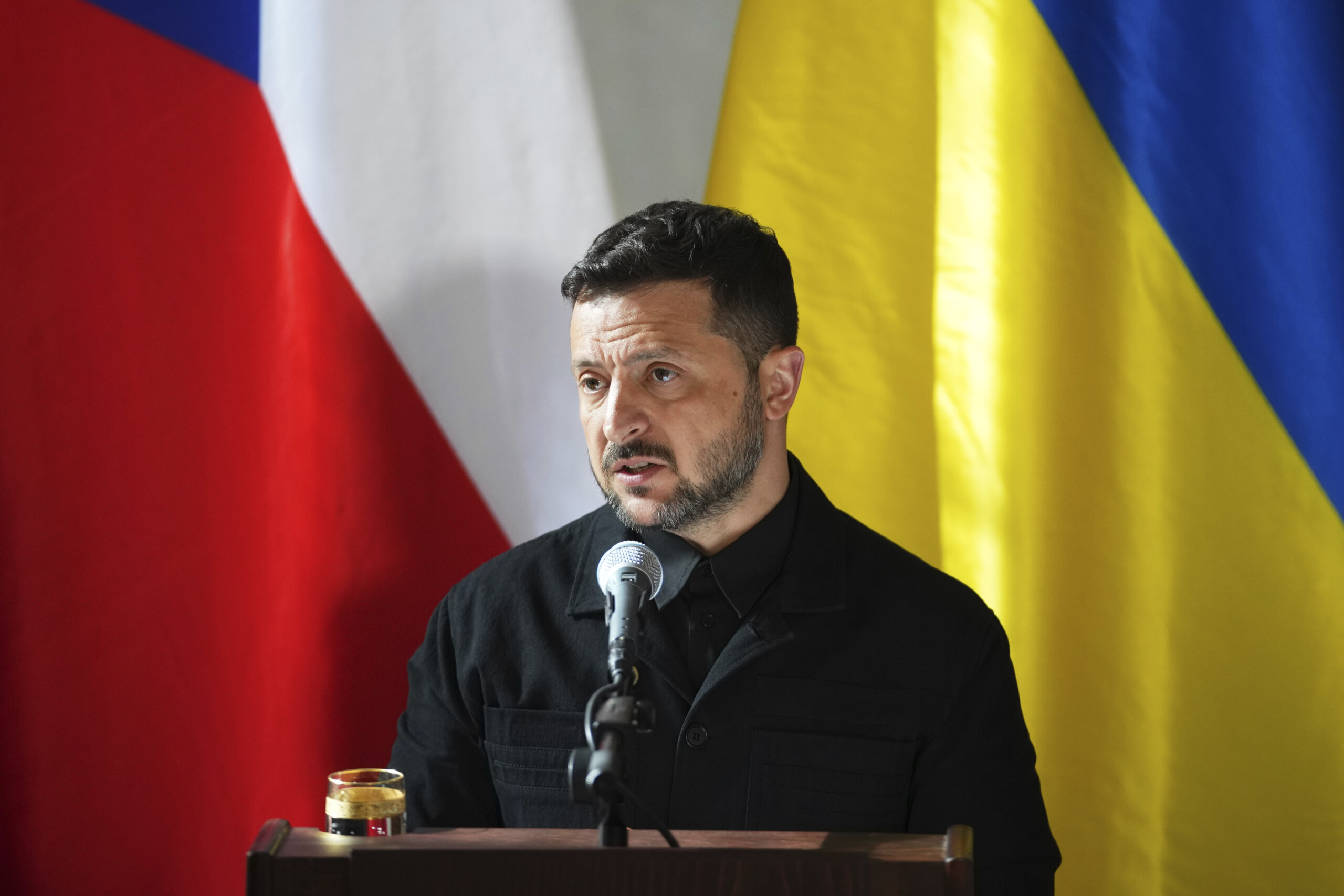 pape zelensky nous esperons un soutien du vatican pour la justice et une paix durable scaled