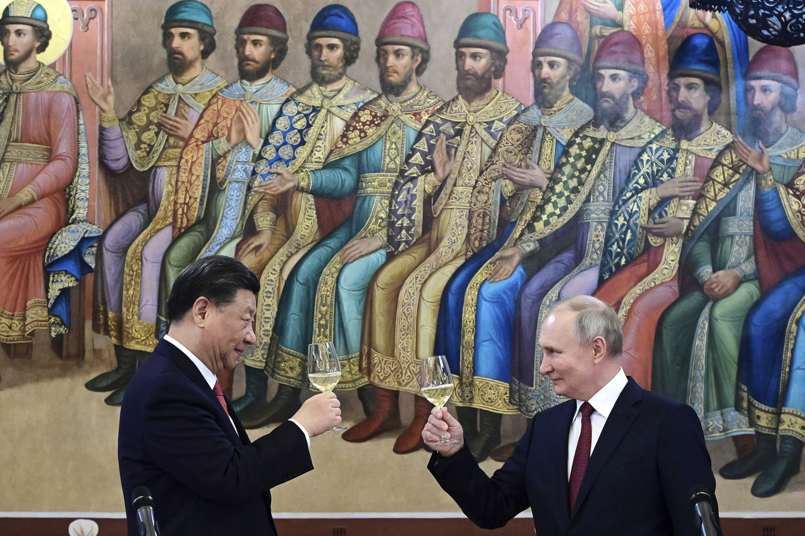 russie poutine accueille xi au kremlin cher ami scaled