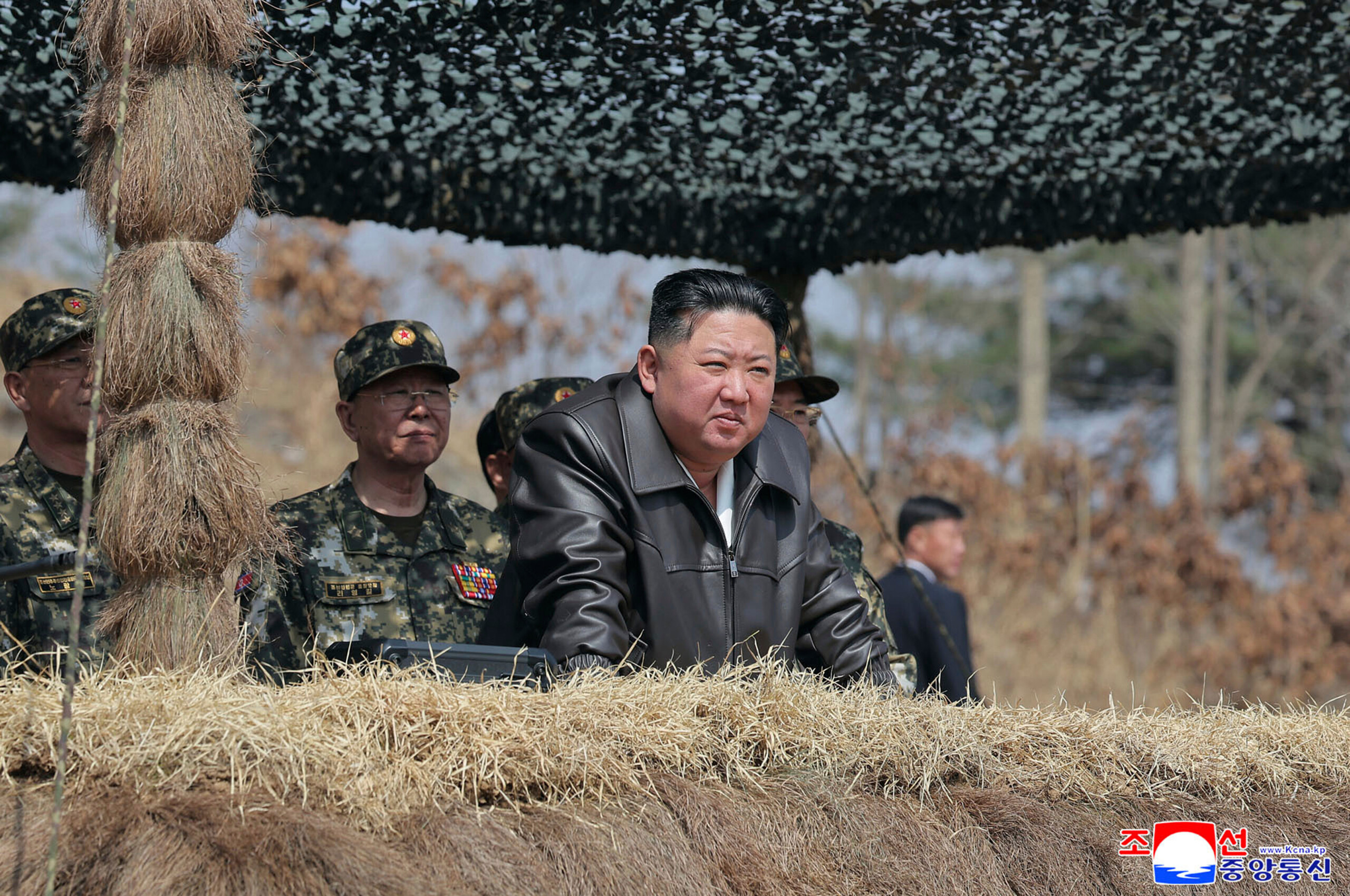 coree du nord kim jong un participe a des exercices contre des attaques nucleaires scaled