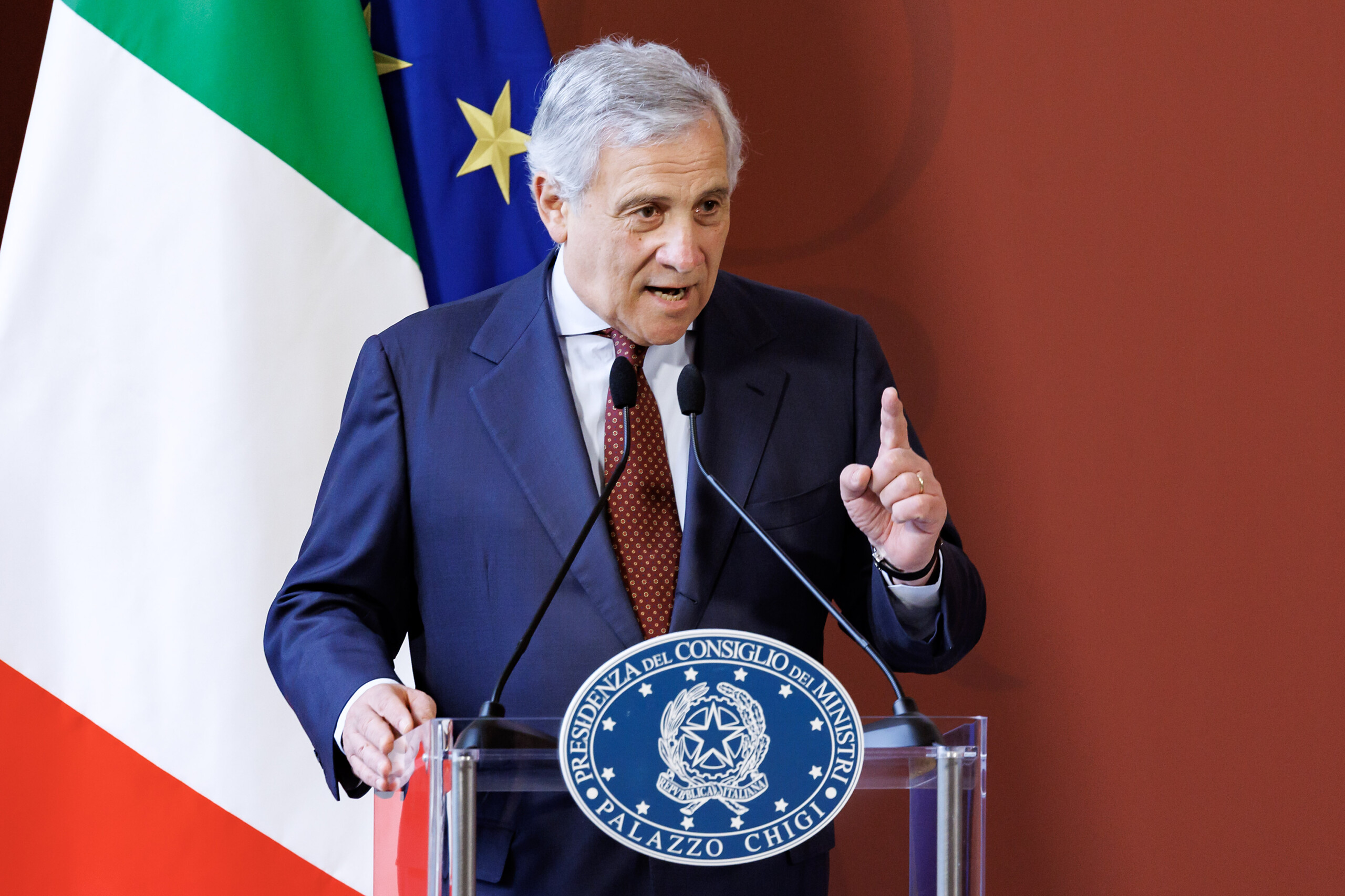 ukraine tajani litalie est presente dans tous les aspects des negociations scaled