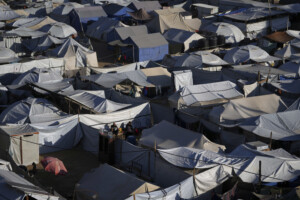 migrants rapport 83 millions de deplaces internes dans le monde un record