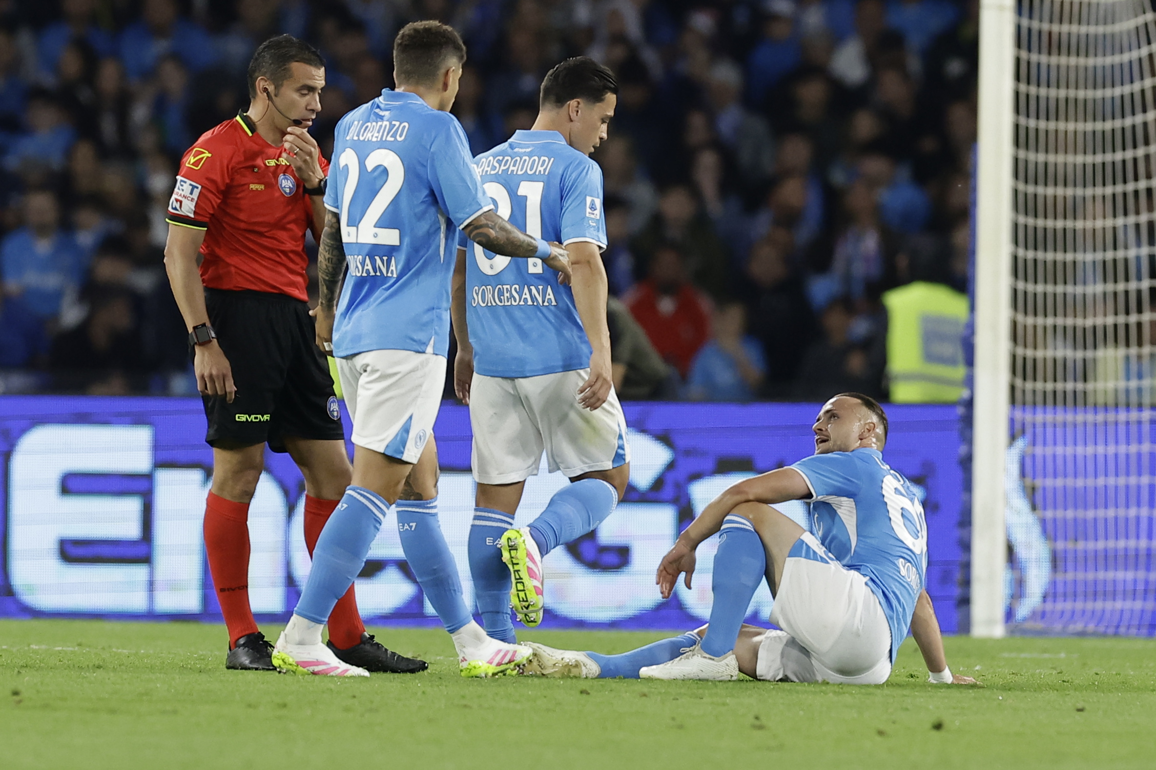 napoli traumatisme distorsivo a la cheville pour lobotka
