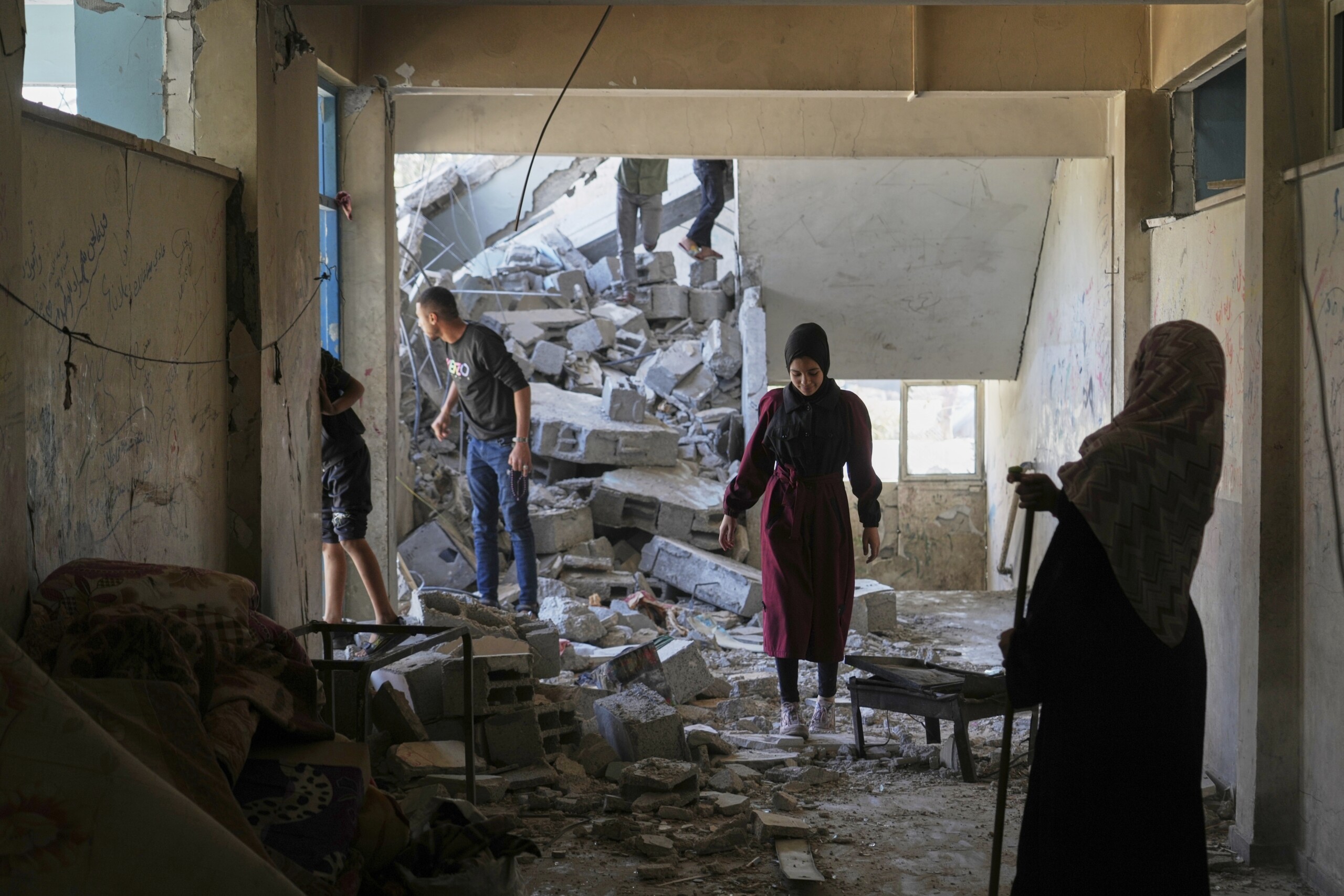 gaza raids israeliens dans le nord 45 victimes a jabalia scaled
