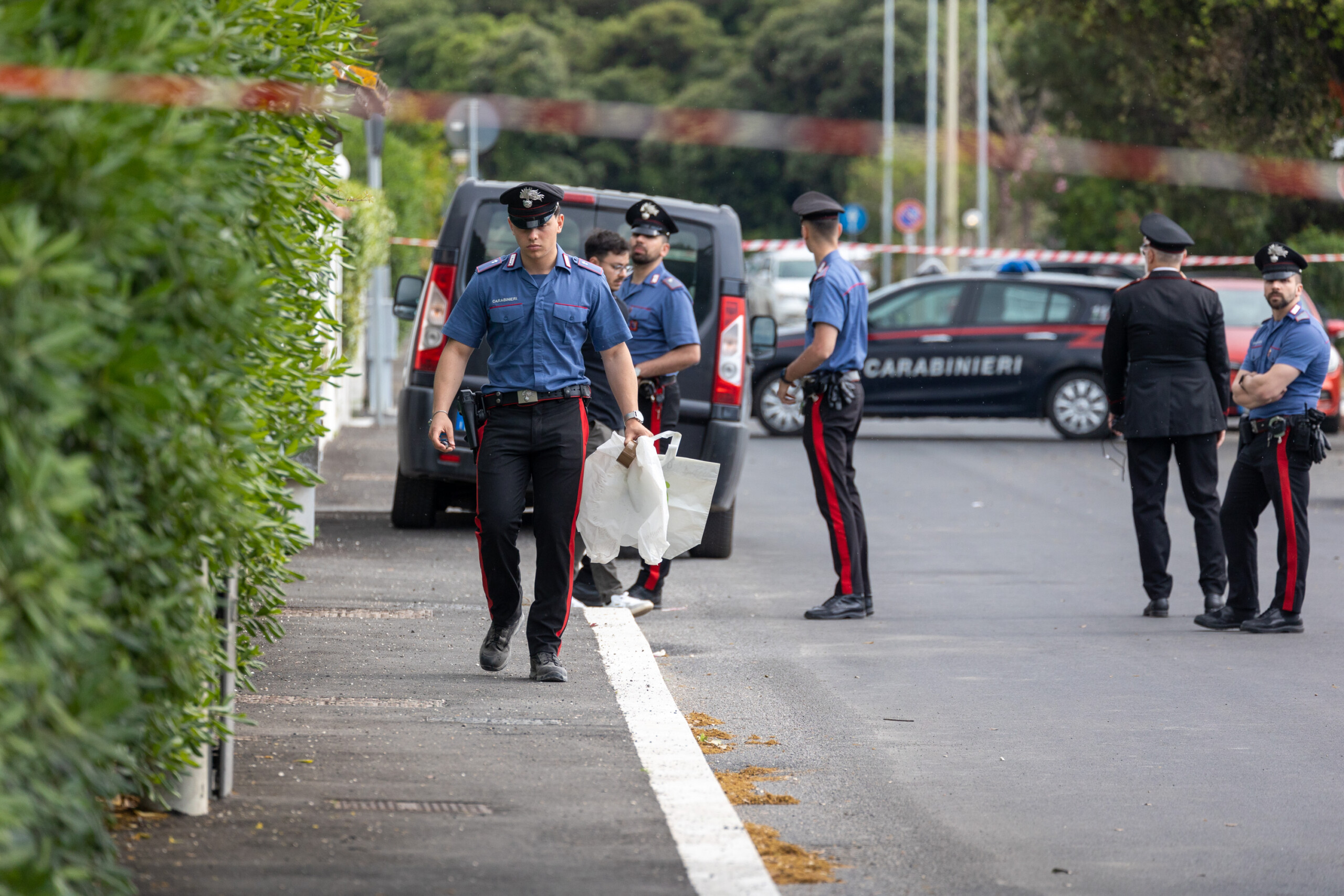 lecce tire et blesse gravement sa femme avant de se suicider scaled