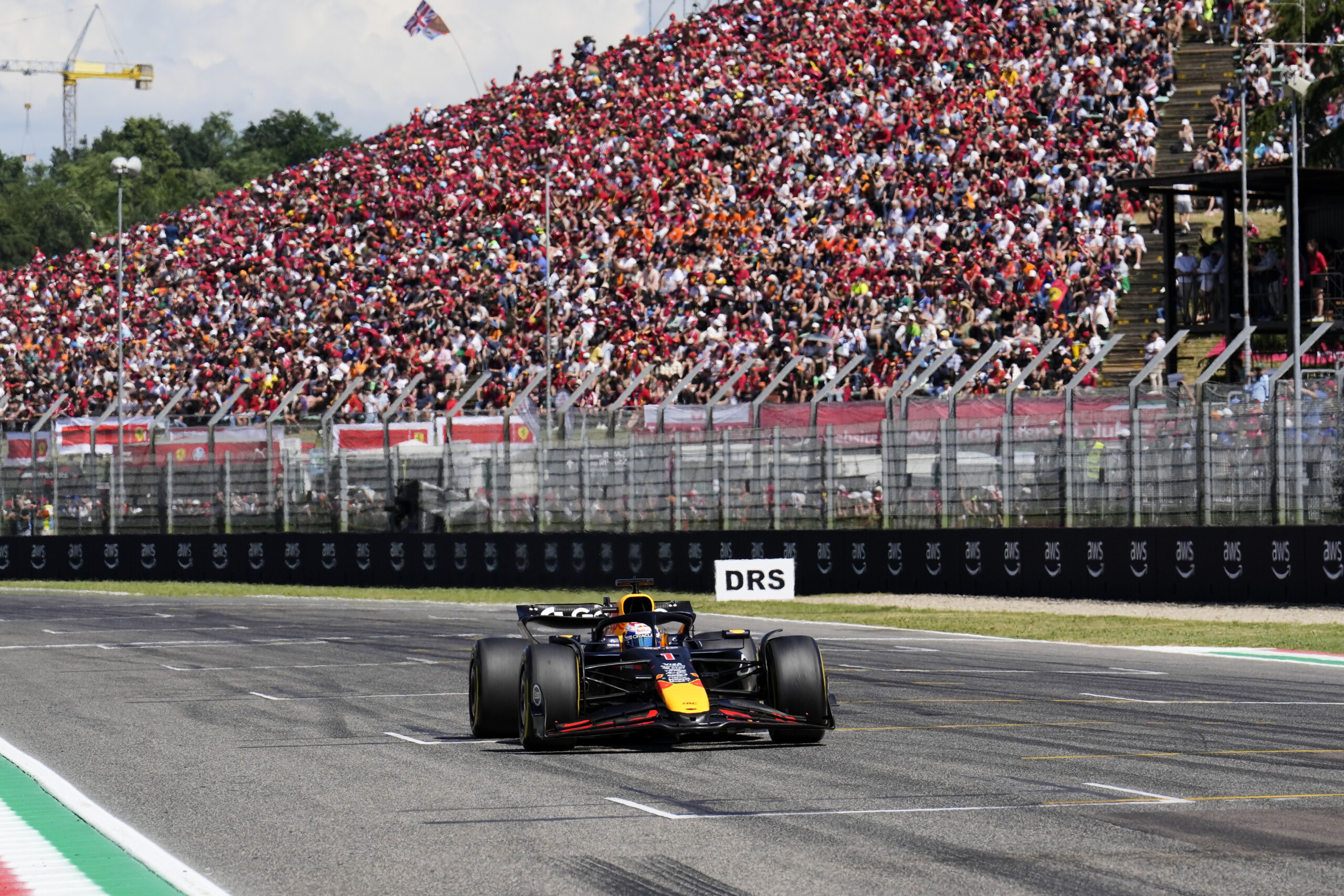 f1 gp demilie romagne triomphe de verstappen hamilton quatrieme scaled
