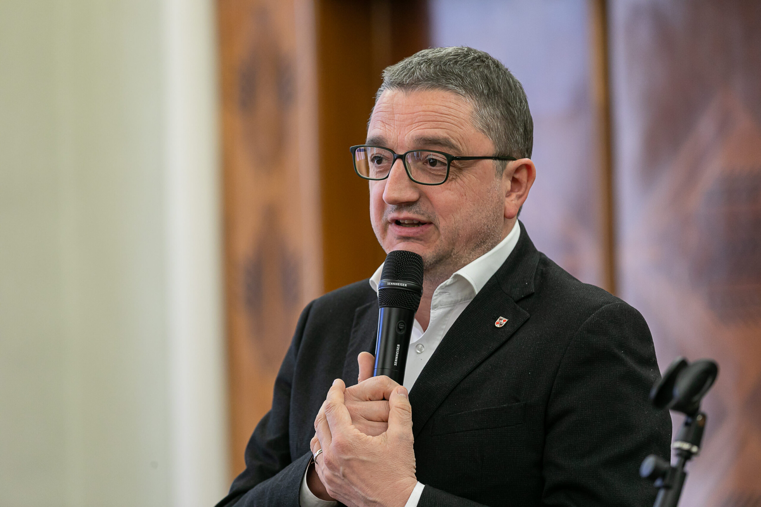 troisieme mandat le conseil des ministres conteste la loi du trentin fugatti cest un acte contre nous scaled