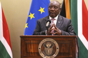 affrontement entre trump et ramaphosa sur le genocide des blancs