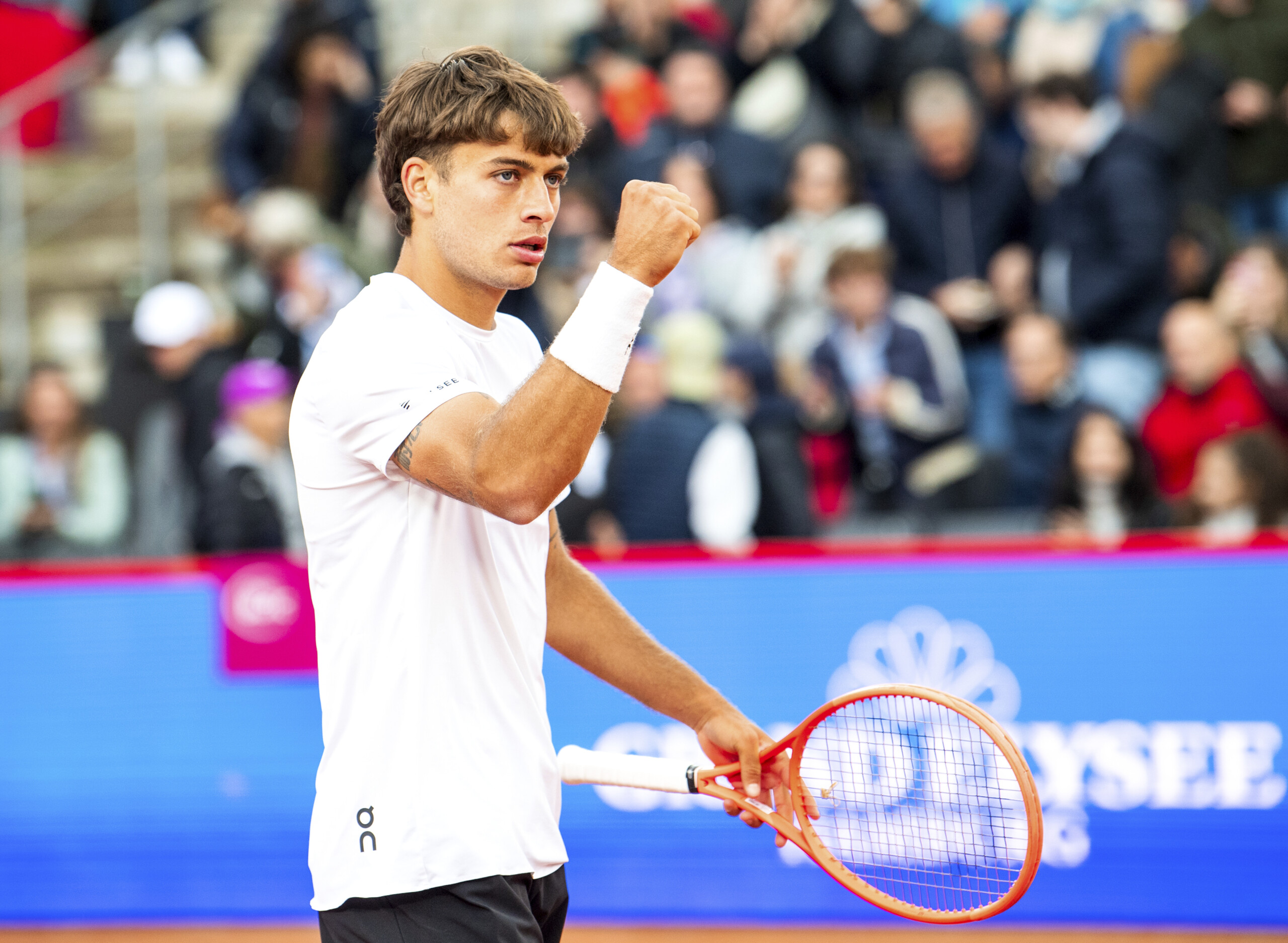 atp 500 hambourg cobolli en finale il bat etcheverry en trois sets scaled