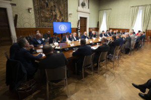 ex ilva nouveau report pour la table ronde entre le gouvernement et les syndicats report au 9 juin