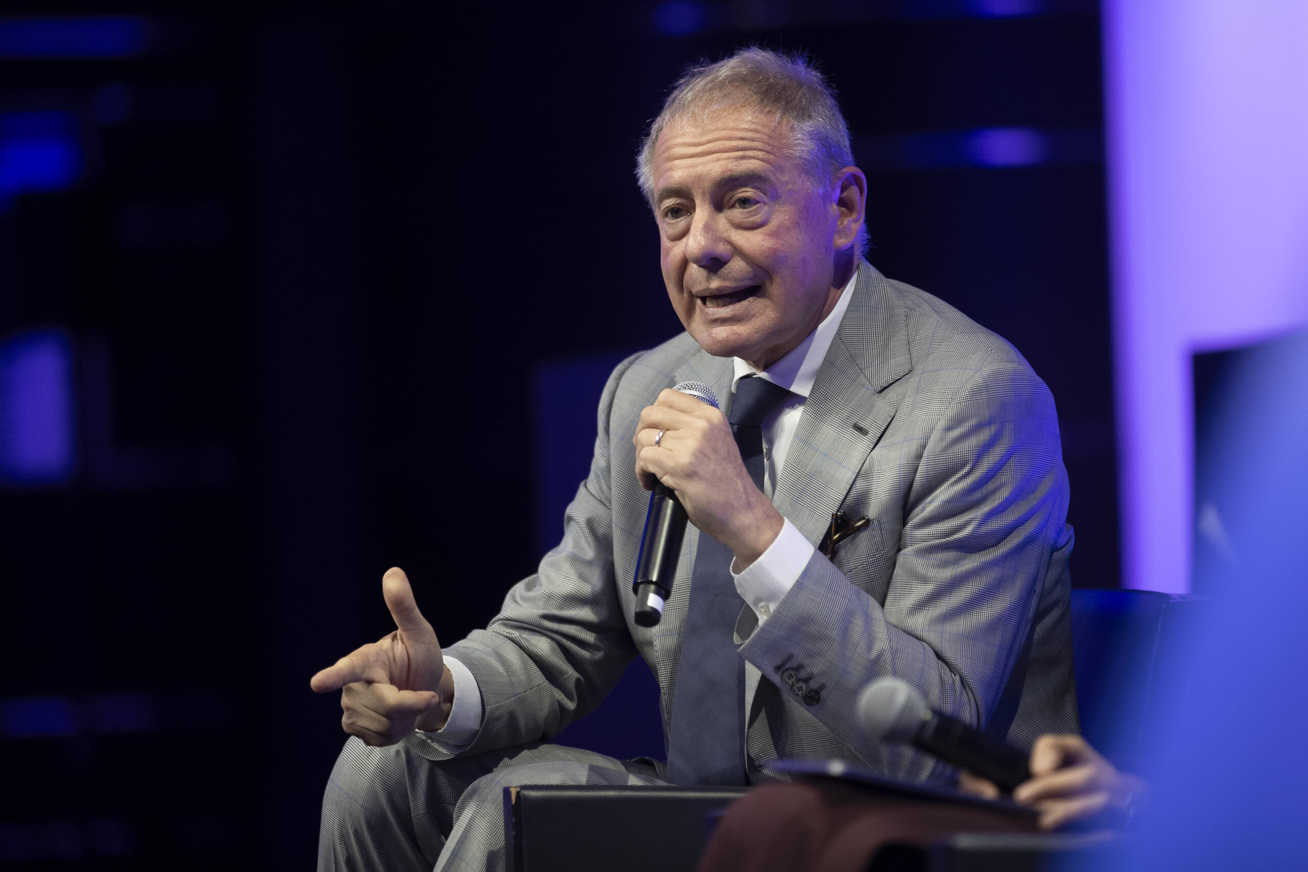 droits de douane urso les entreprises touchees pourraient recevoir jusqua 25 milliards deuros provenant des fonds pnrr scaled