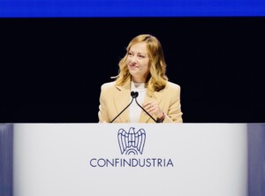 conseil de leurope meloni les accusations de racisme contre les forces de police italiennes sont honteuses