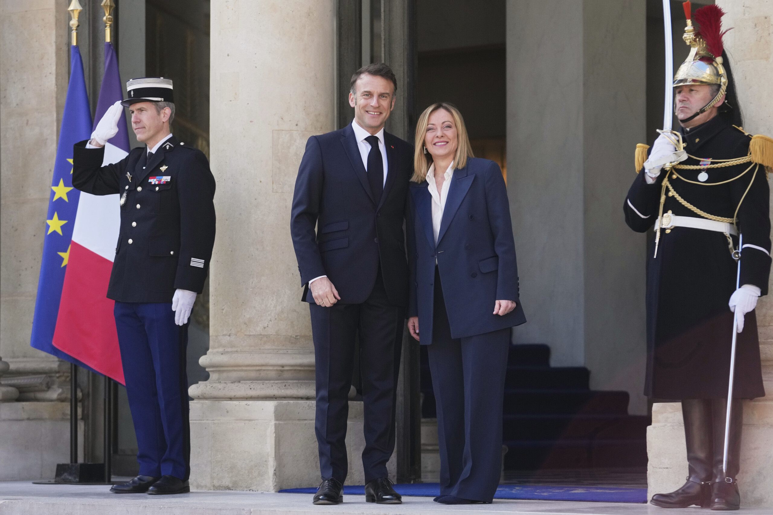 italie france sources de chigi mardi meloni recevra macron a rome scaled