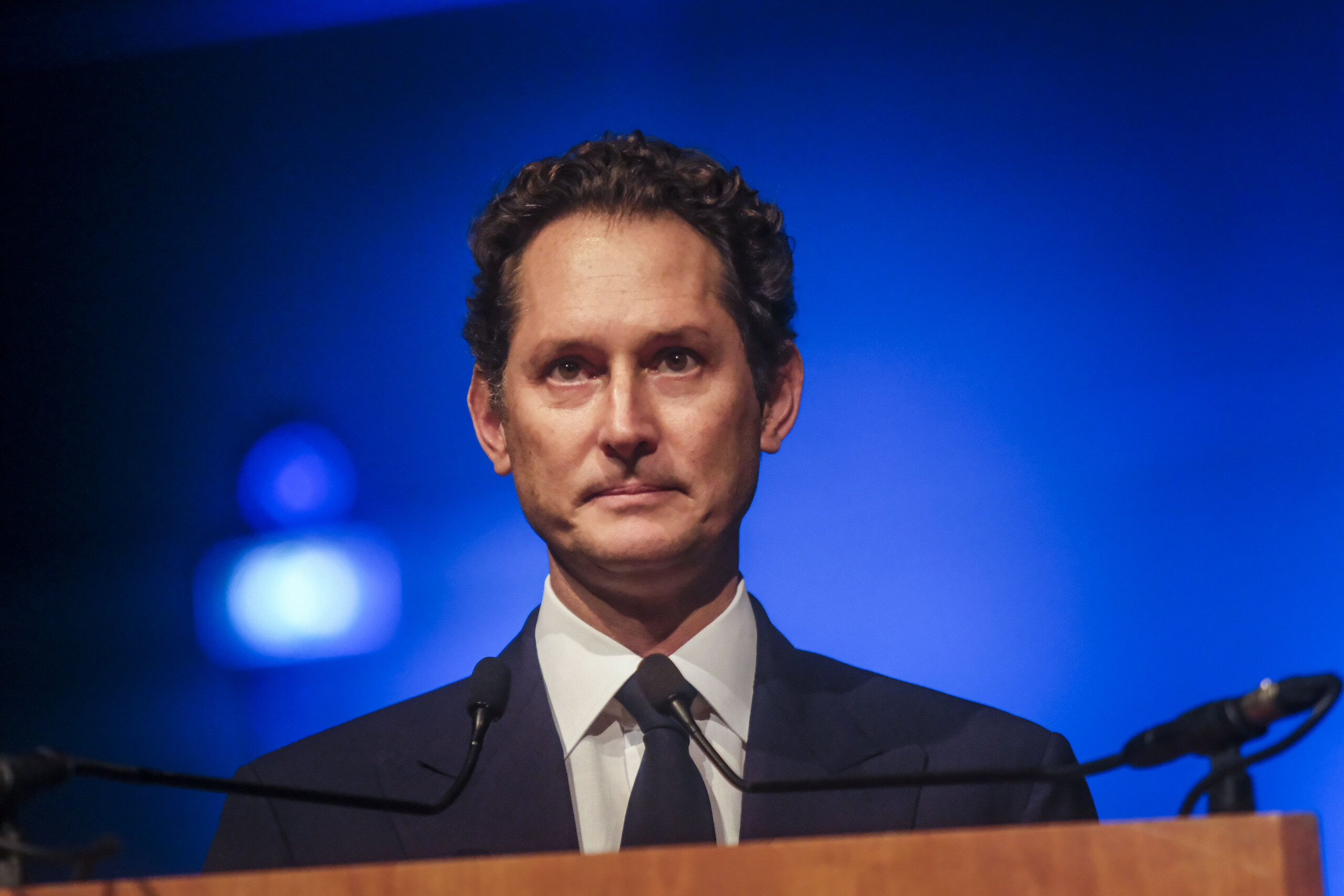 stellantis elkann filosa dirigera une nouvelle phase cruciale de developpement scaled