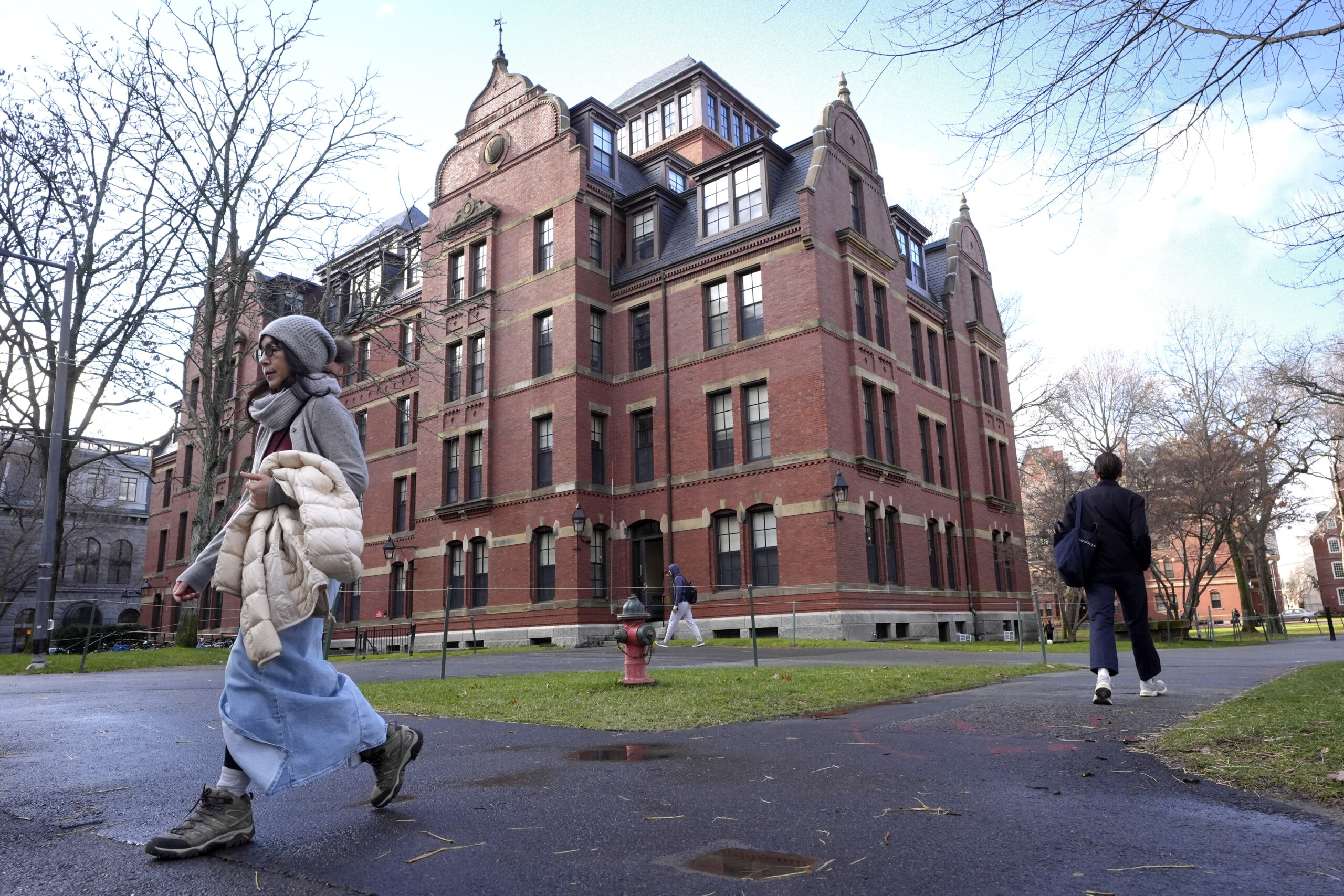 etats unis ladministration trump entame la revocation des visas pour les etudiants etrangers de harvard scaled